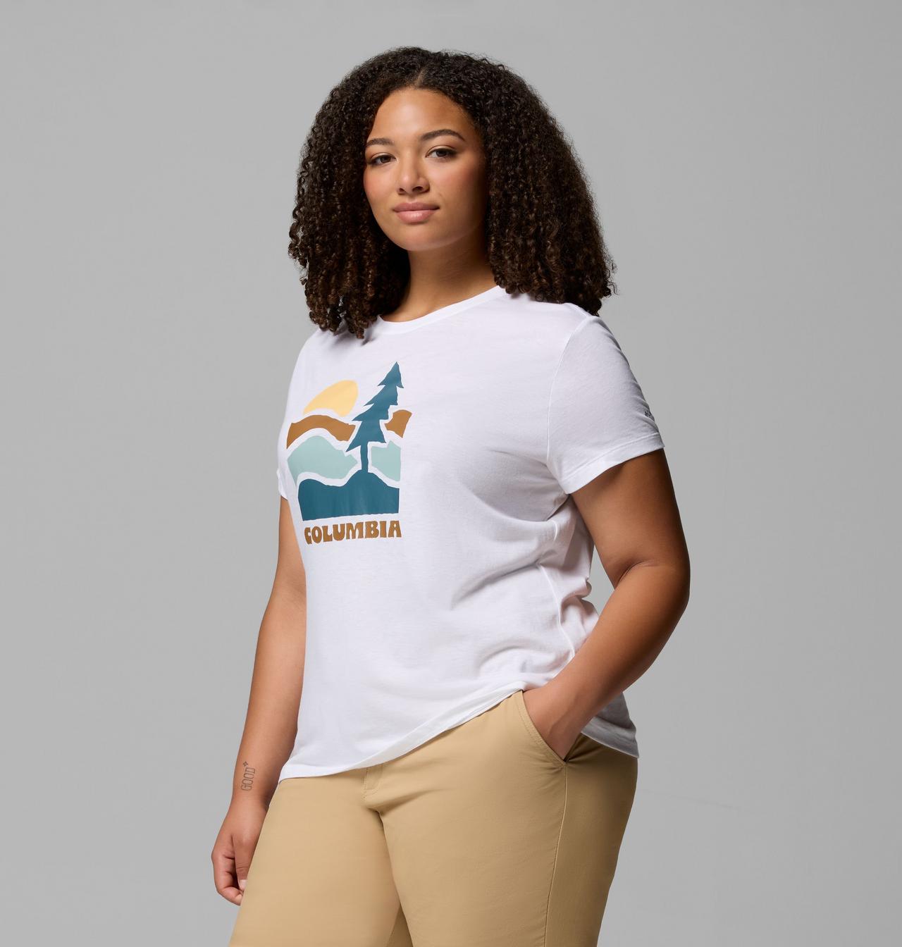 Women's Ruby Springs™ Graphic Fitted Short Sleeve Shirt - Plus Size 4