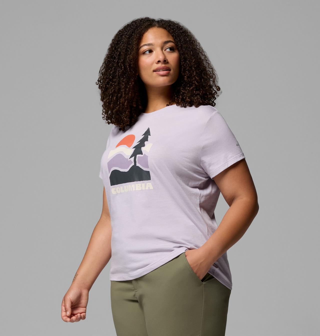 Women's Ruby Springs™ Graphic Fitted Short Sleeve Shirt - Plus Size 4