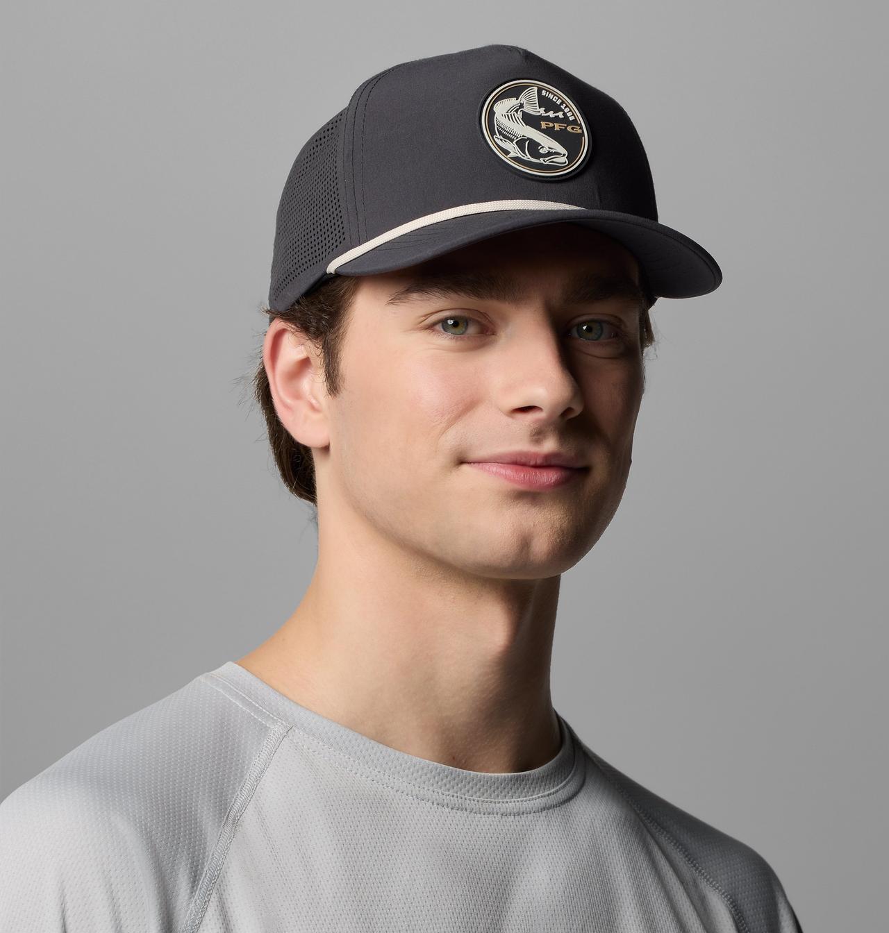 { "modelCode": "3323", "variantUPC": "195982153414" } 3