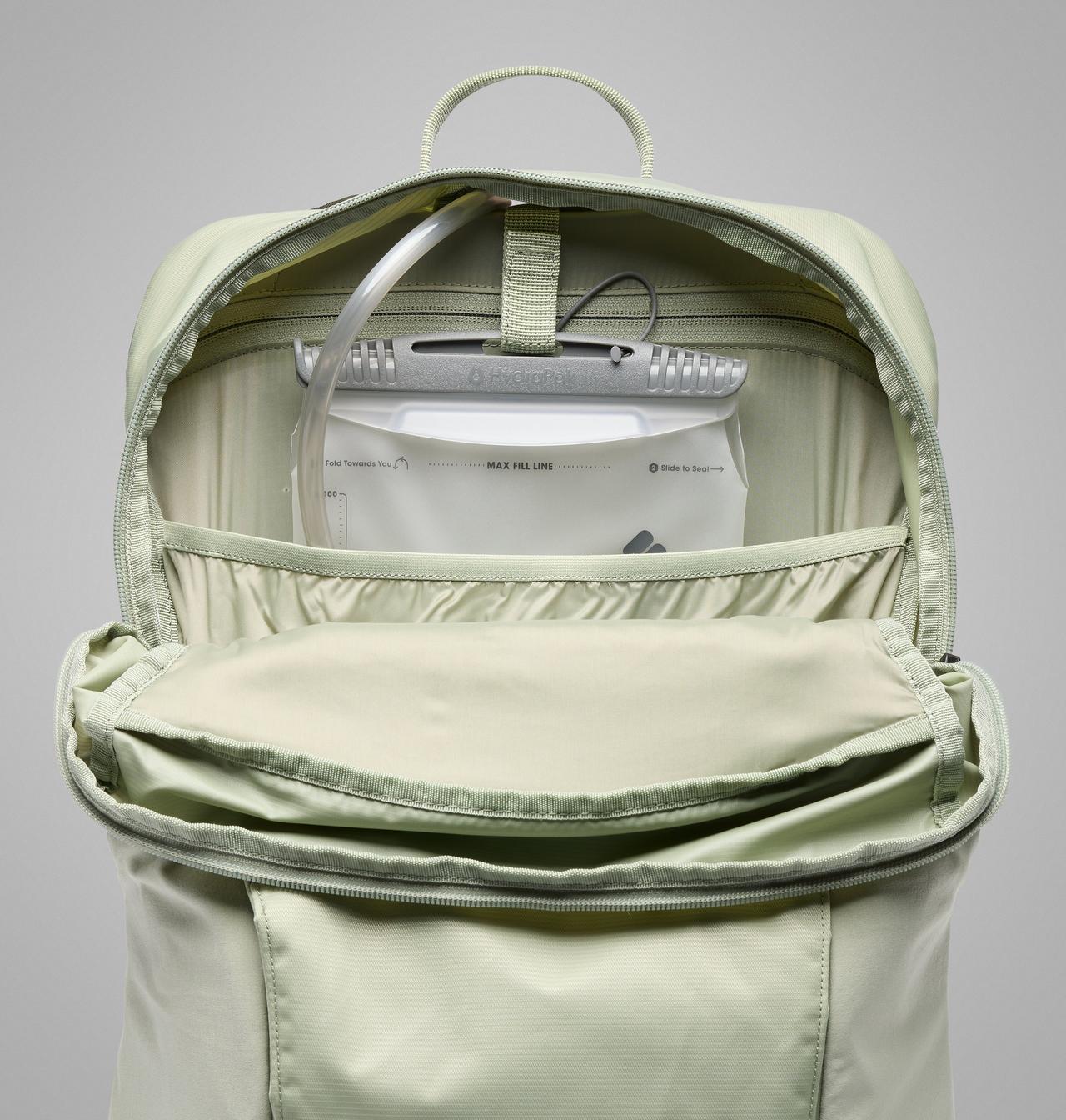 Blackcomb Ridge™ 30L Backpack 8