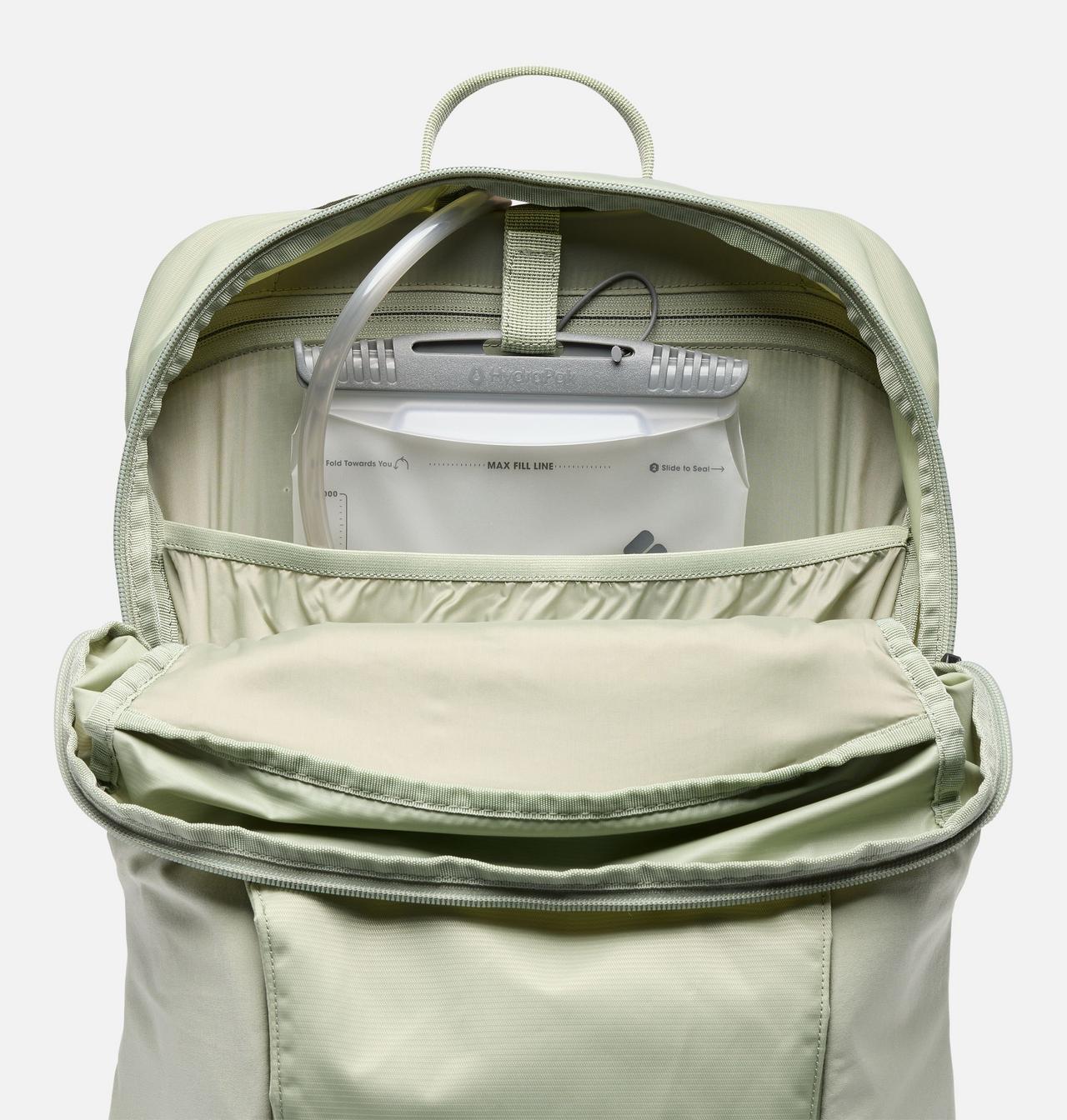 Blackcomb Ridge™ 30L Backpack 14