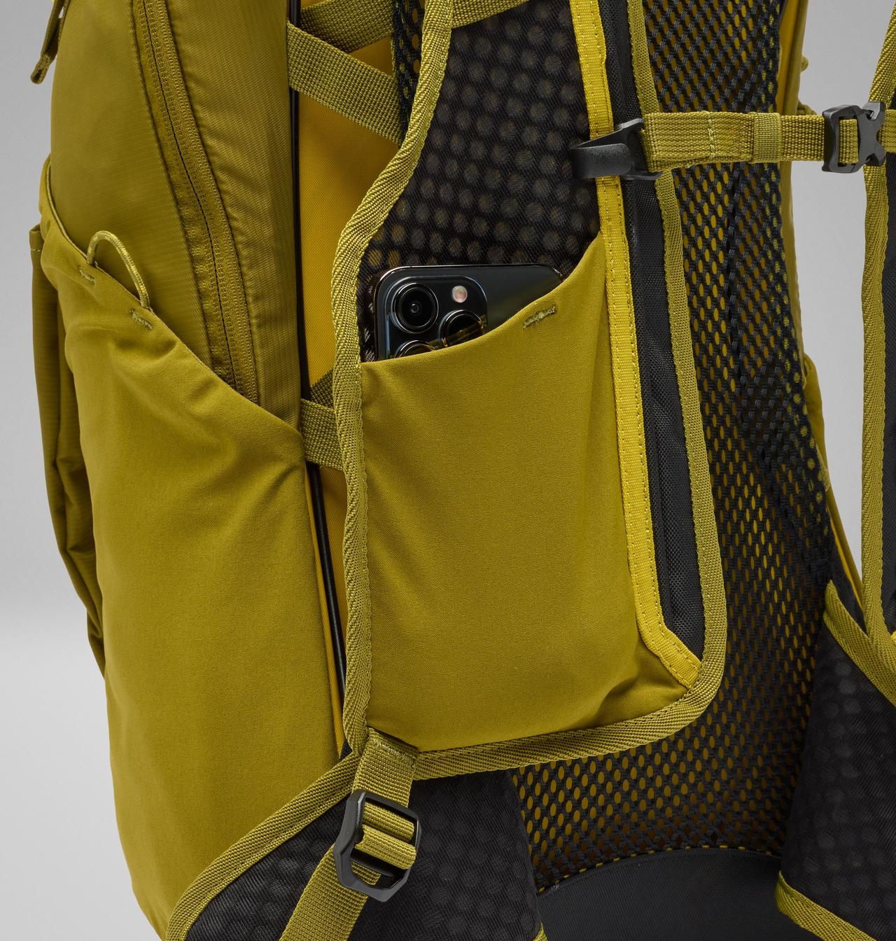 Blackcomb Ridge™ 30L Backpack 10