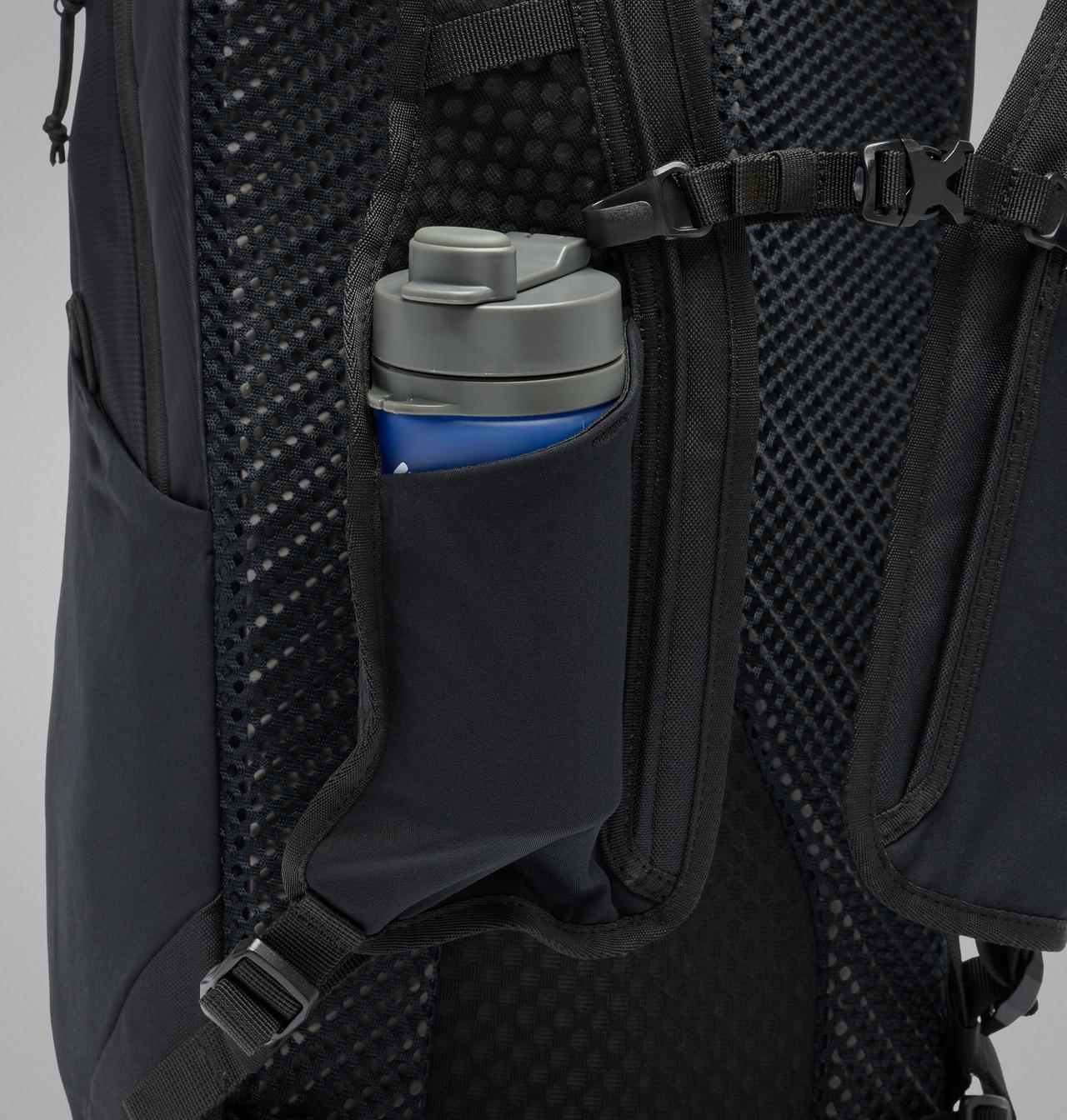 Blackcomb Ridge™ 18L Backpack 10