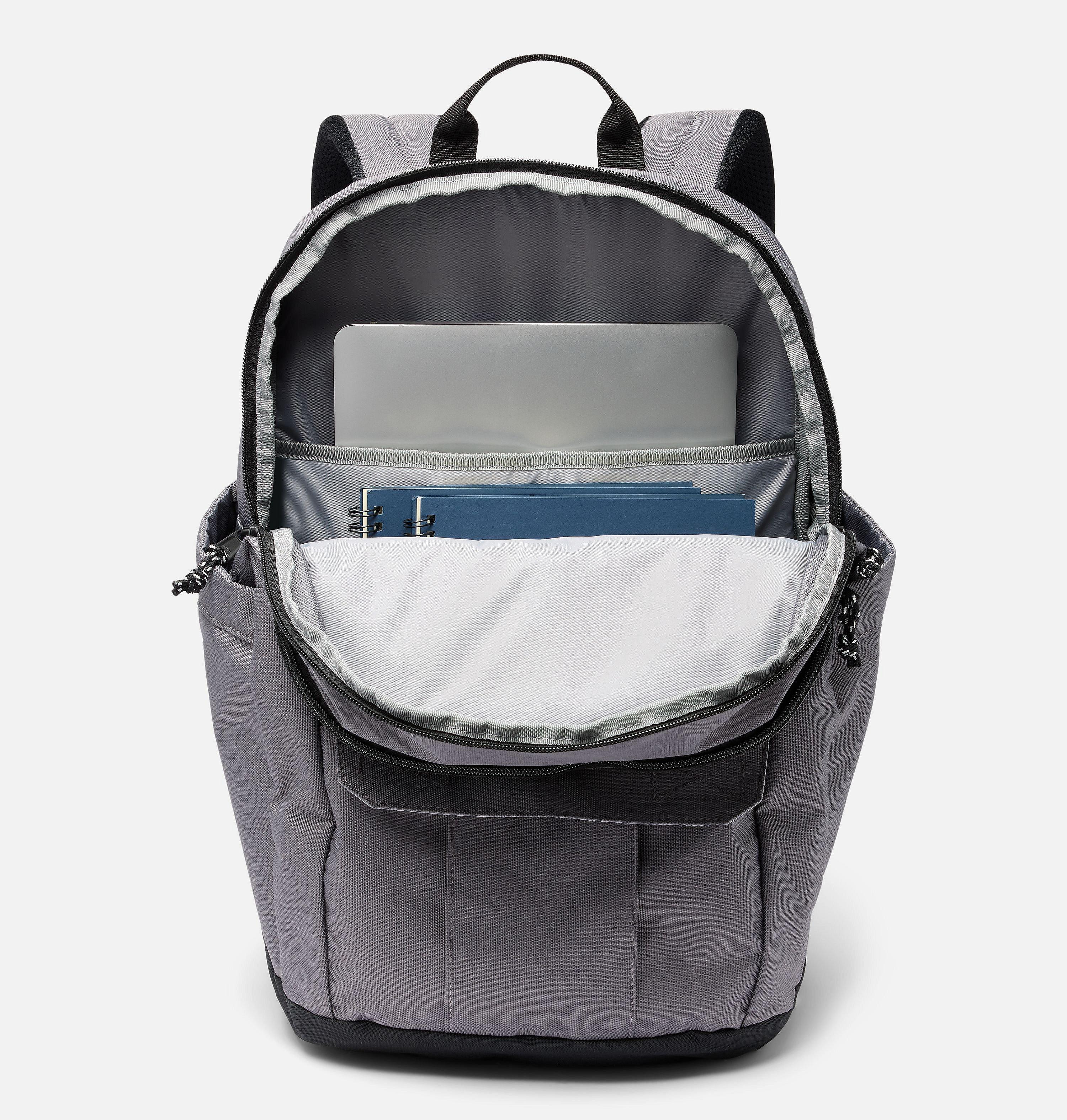 Buxton 26L Backpack 9