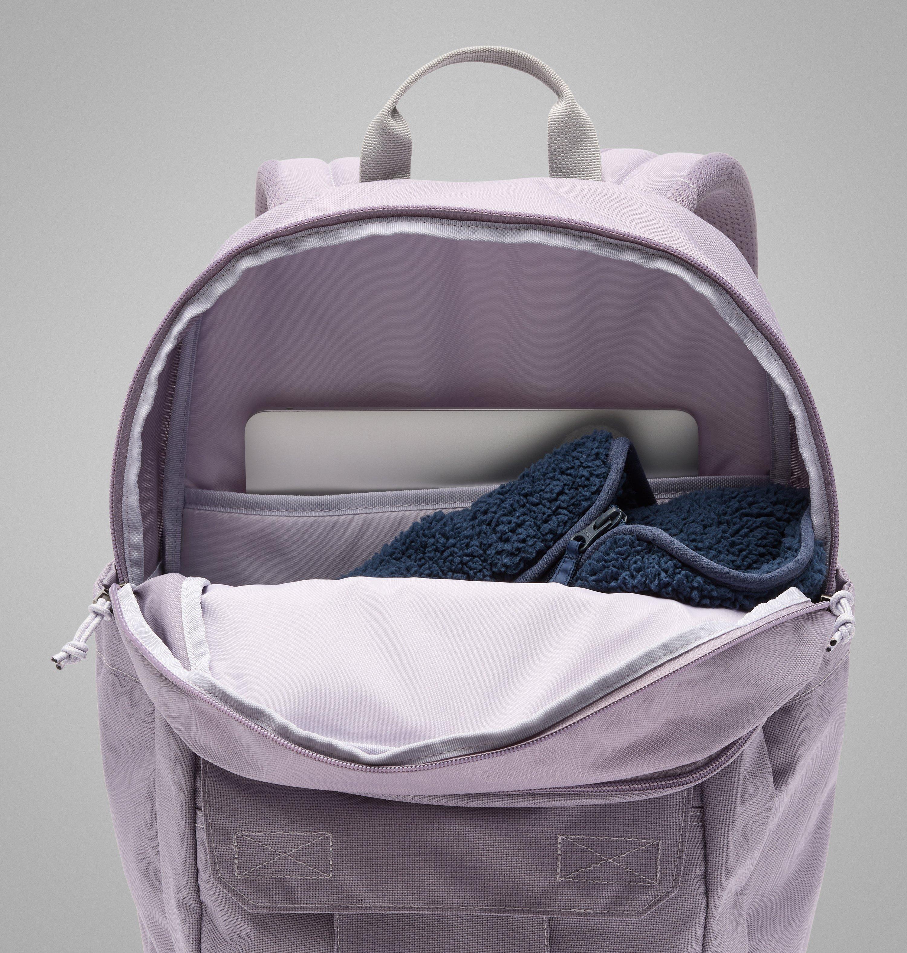 Buxton 26L Backpack 7
