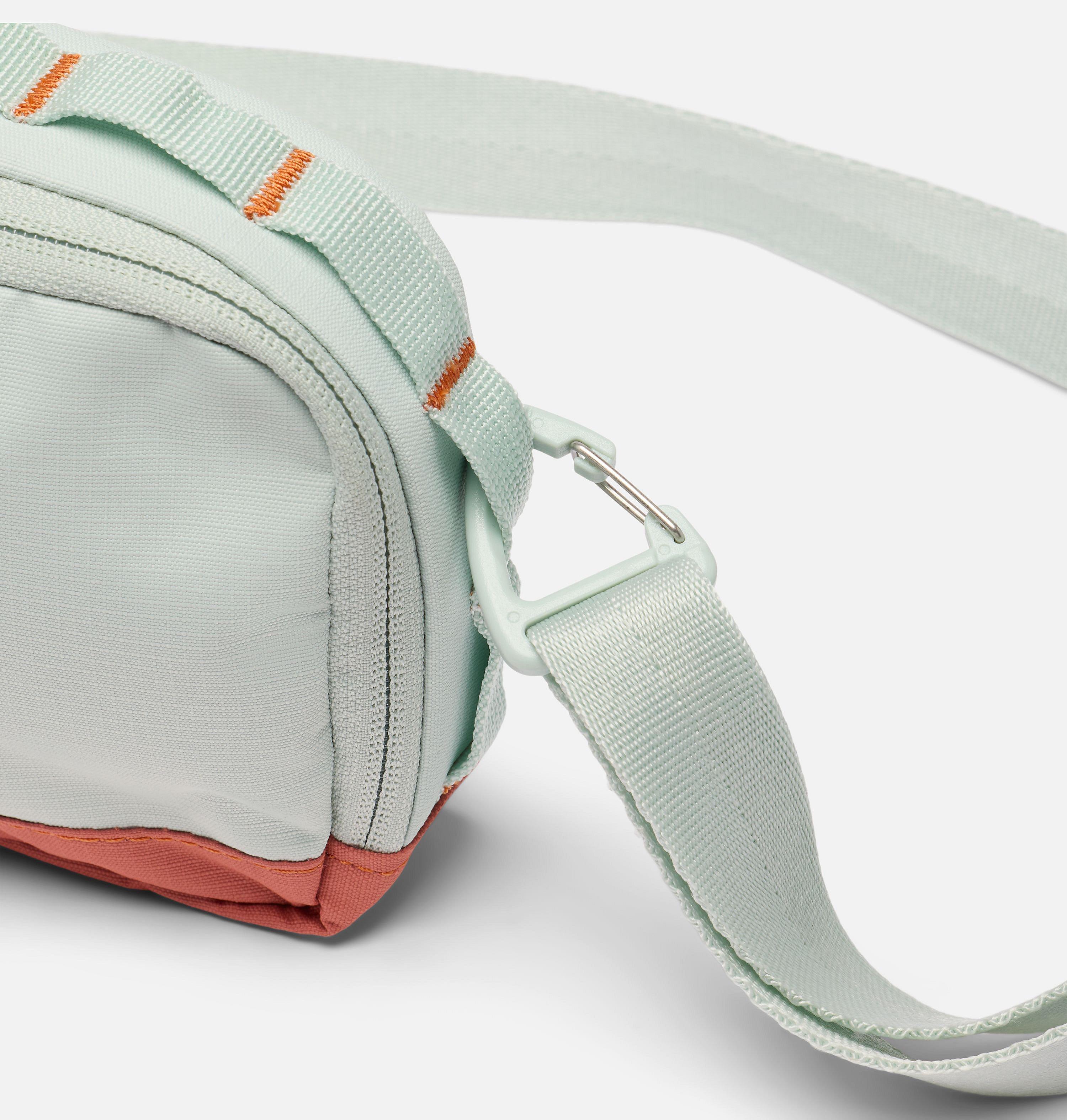 Trail Traveler Crossbody Bag 8