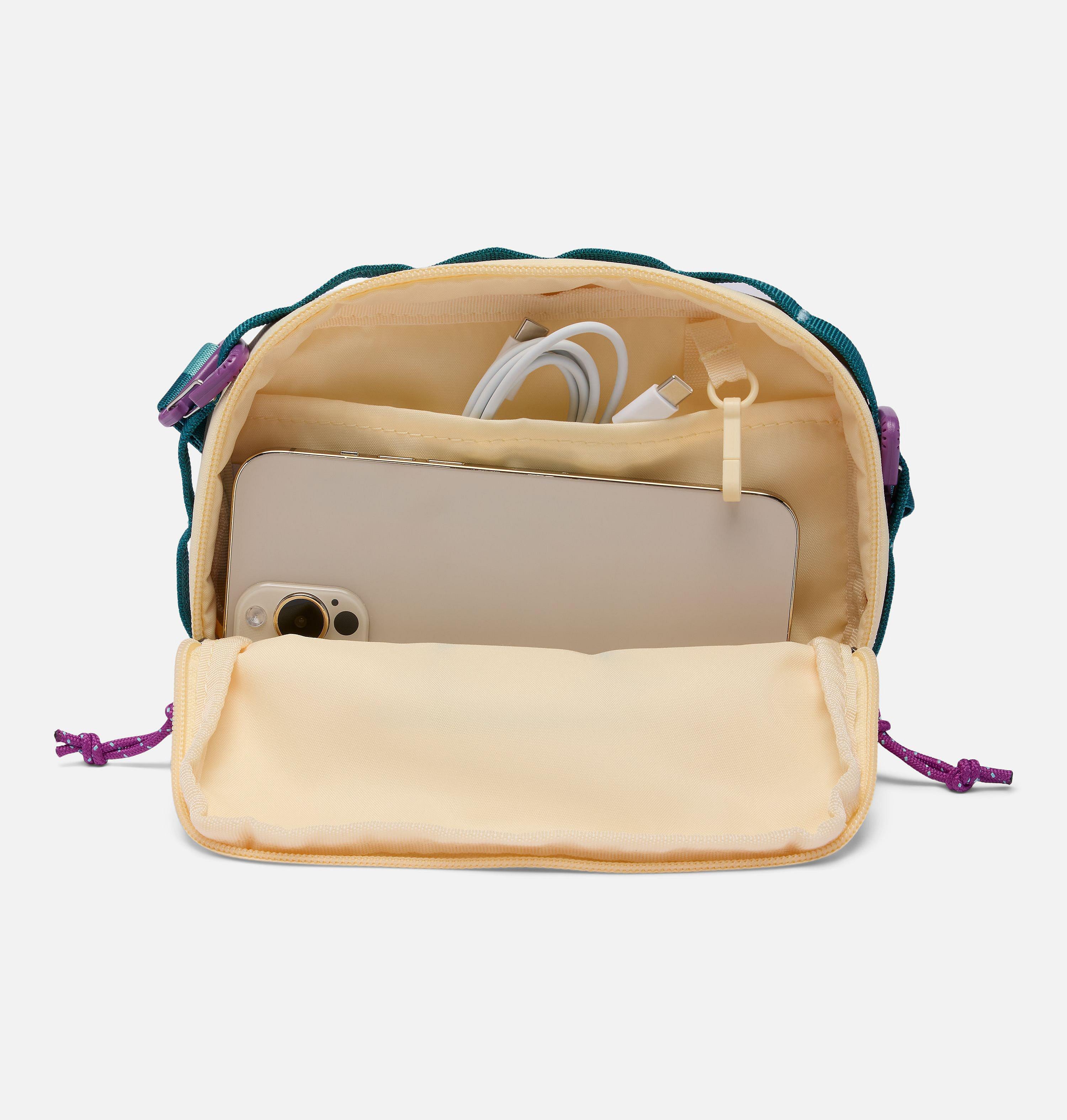 Trail Traveler Crossbody Bag 7
