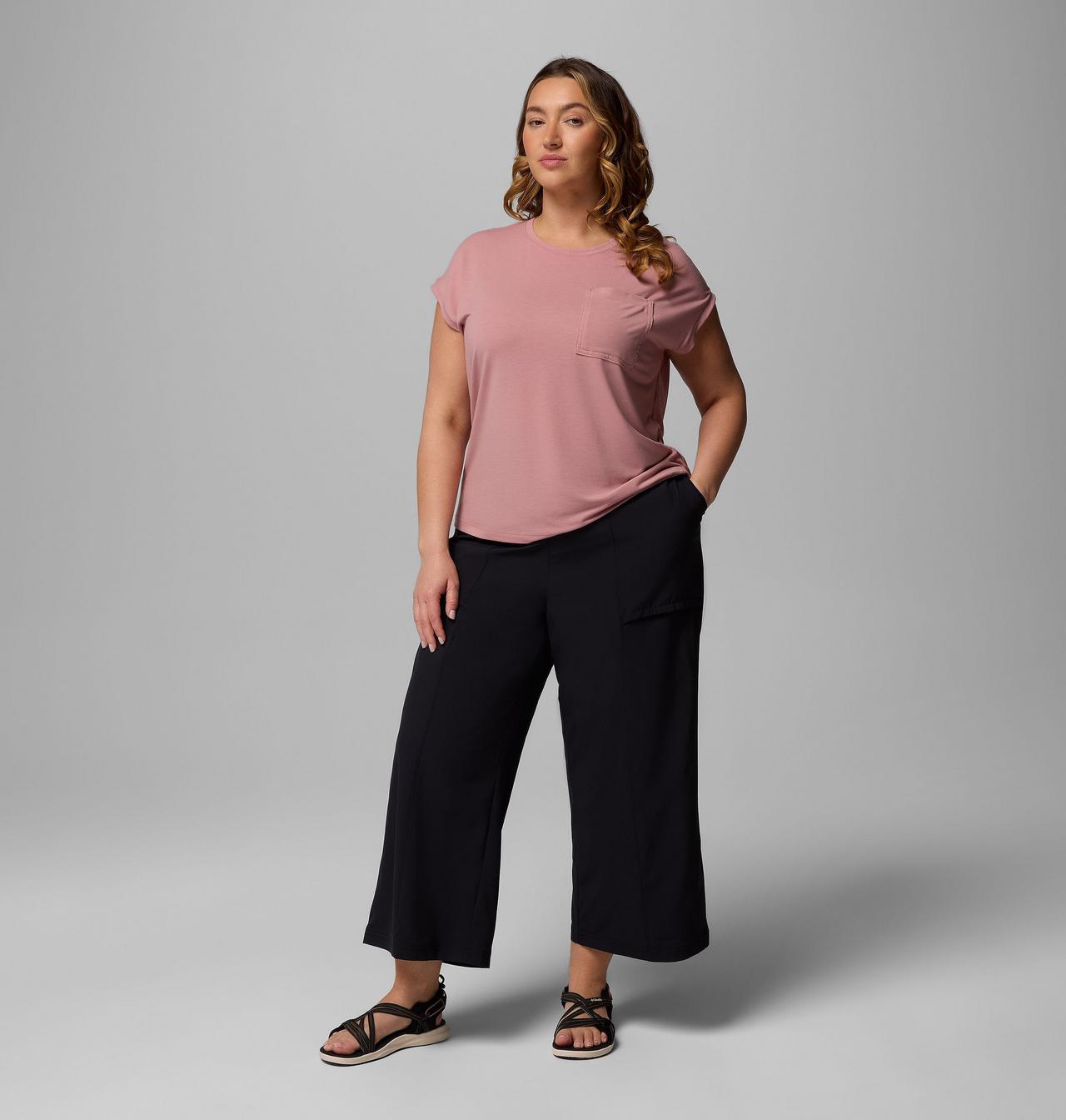 Women's Boundless Beauty™ Wide Capris II - Plus Size 2