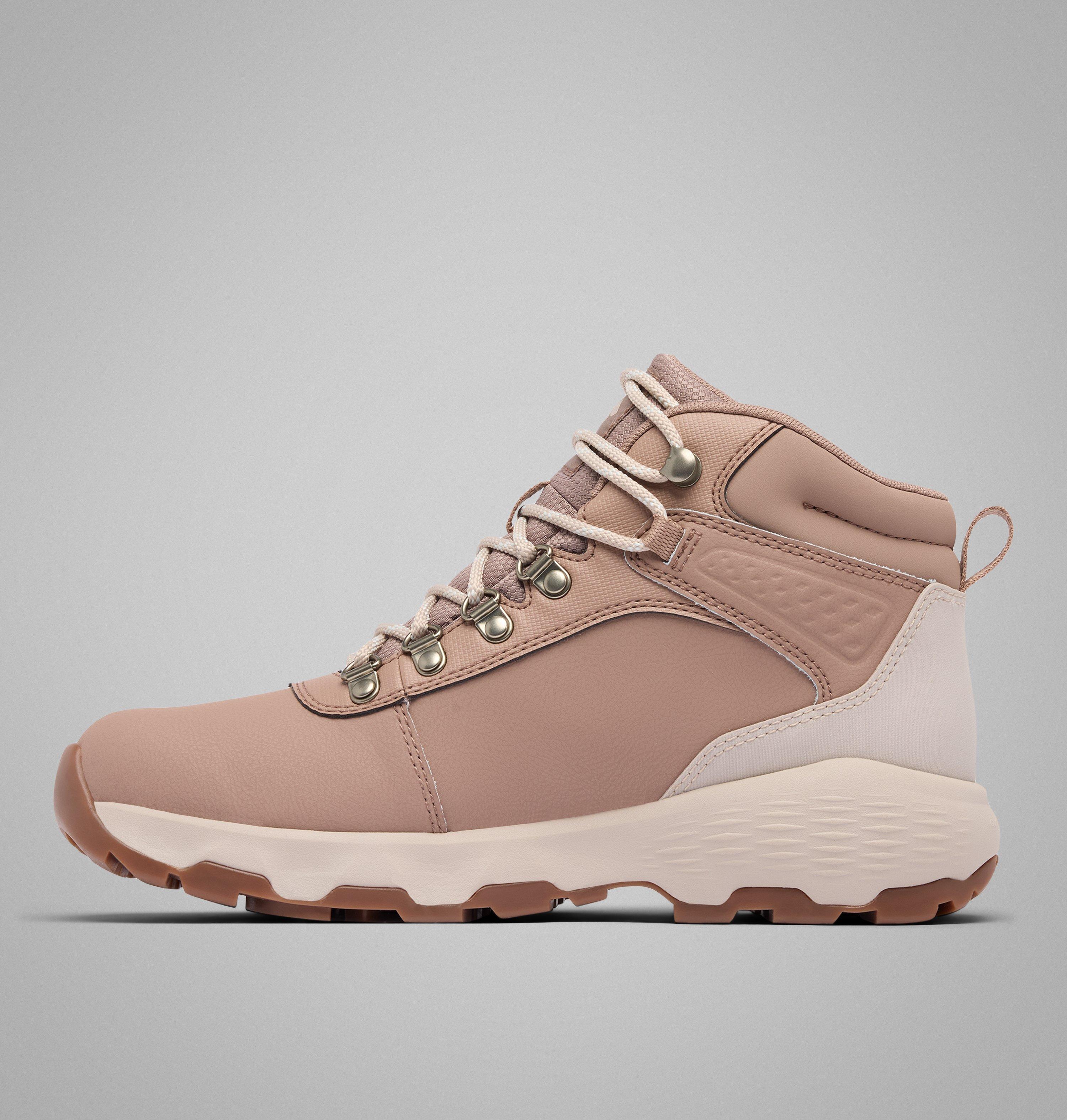 Women's Newton Wander Leather Boot 7