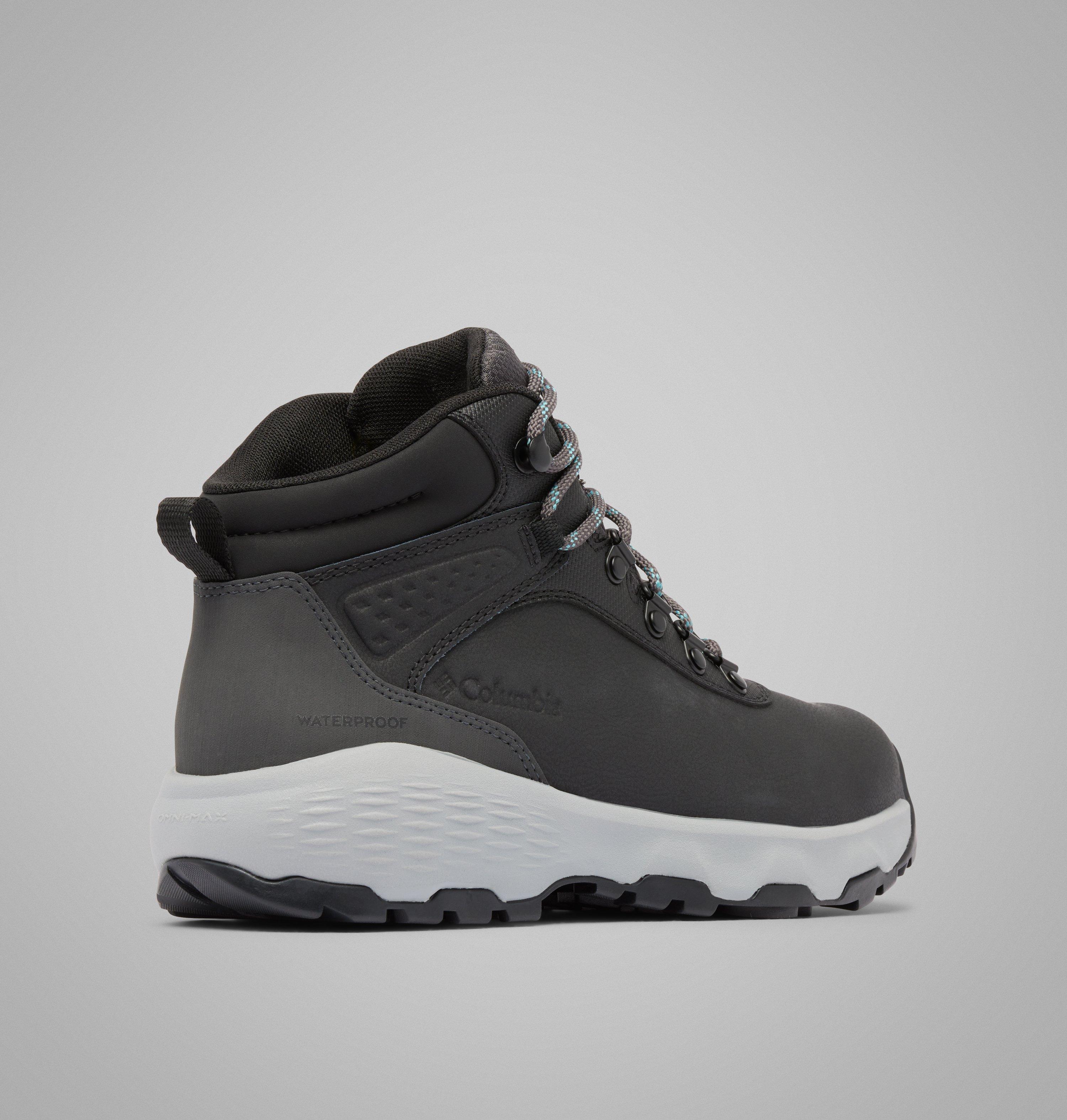 Women's Newton Wander Leather Boot - Wide 9