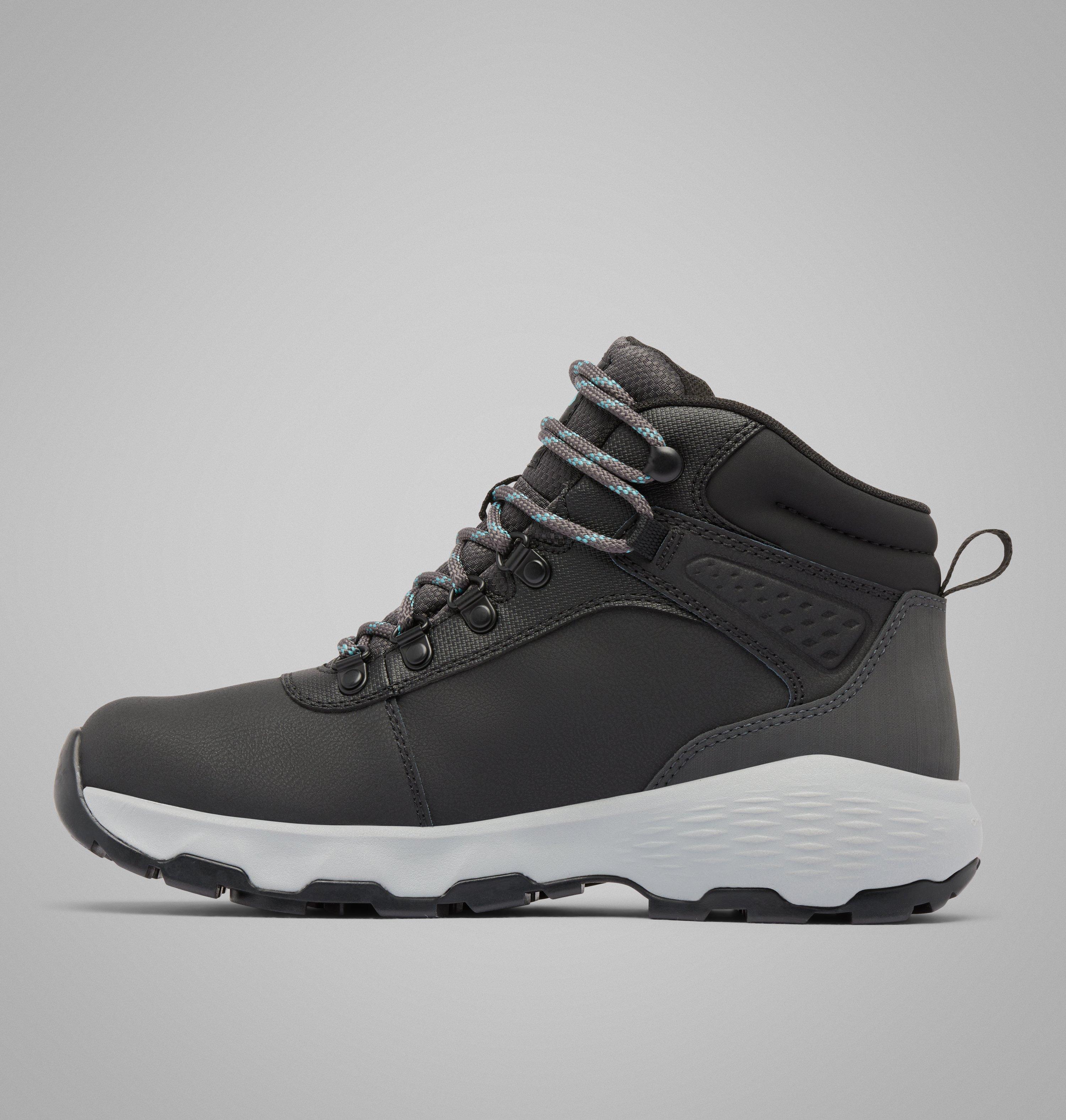 Women's Newton Wander Leather Boot - Wide 6
