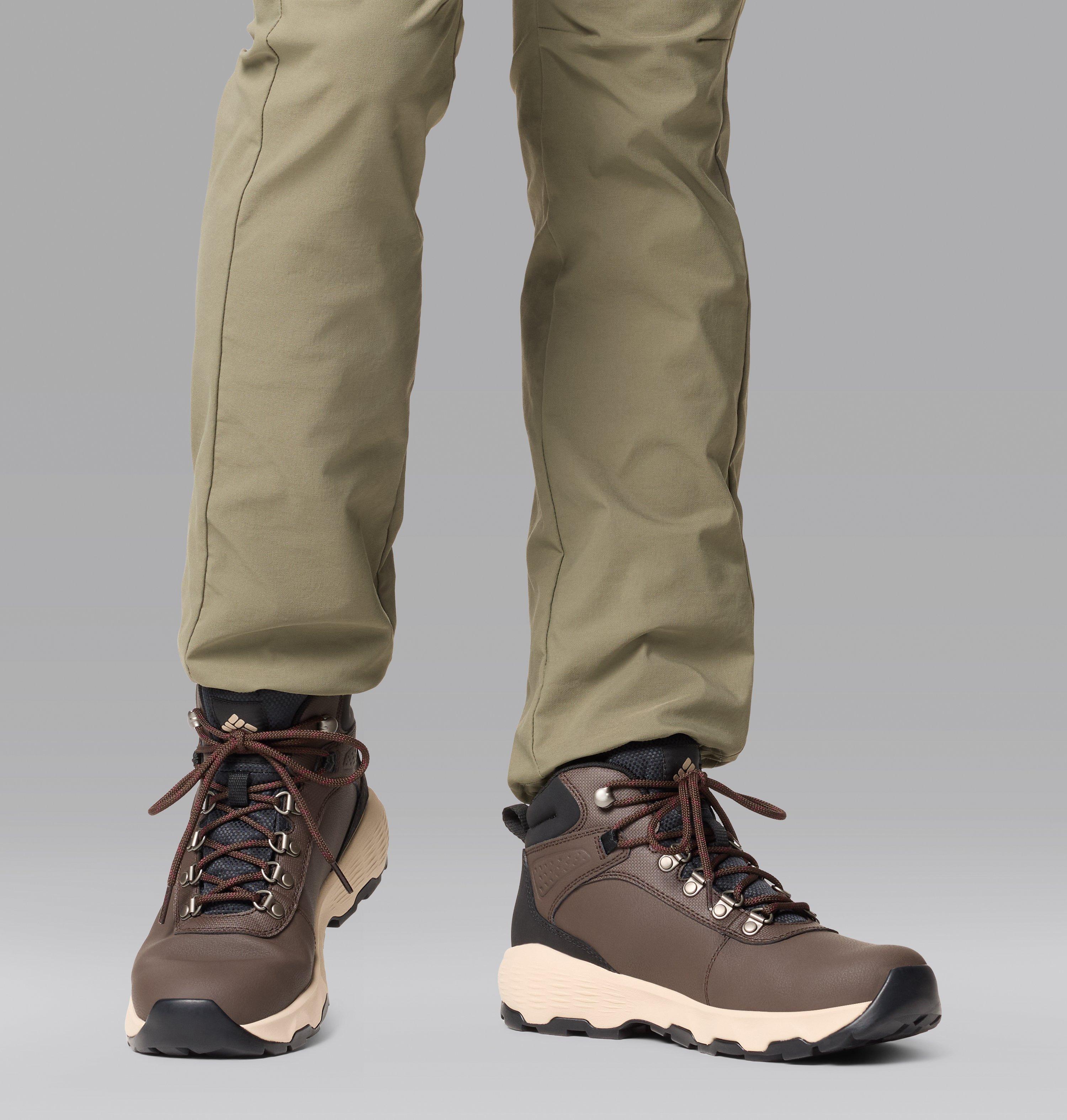 Women's Newton Wander Leather Boot - Wide 10