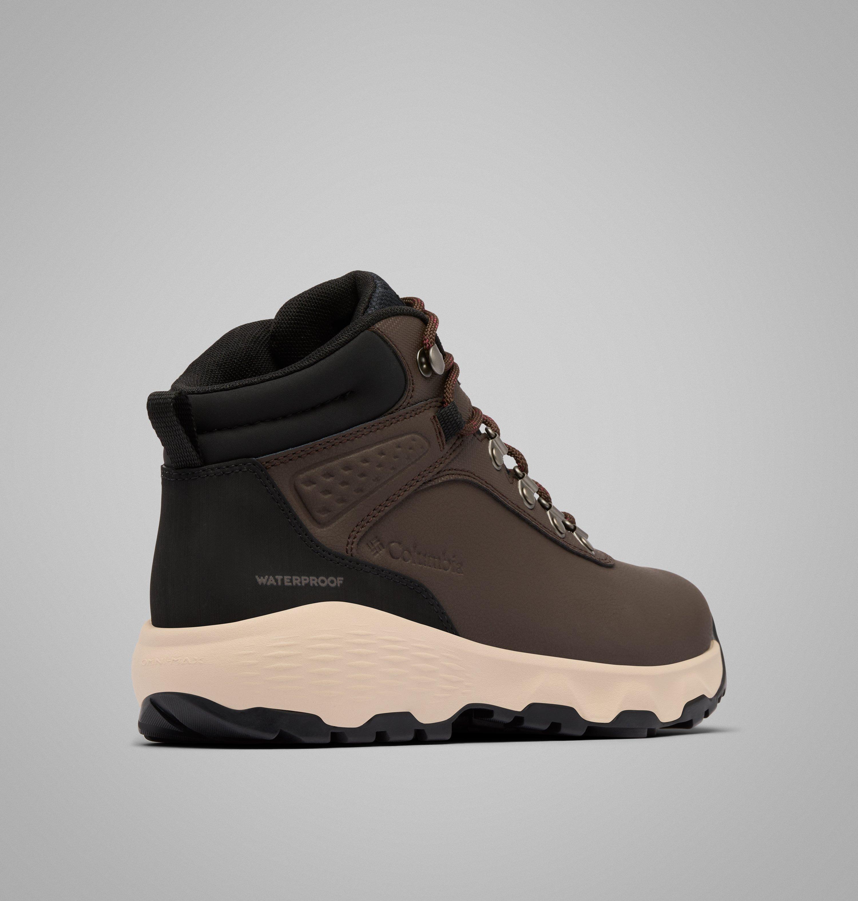 Women's Newton Wander Leather Boot - Wide 9