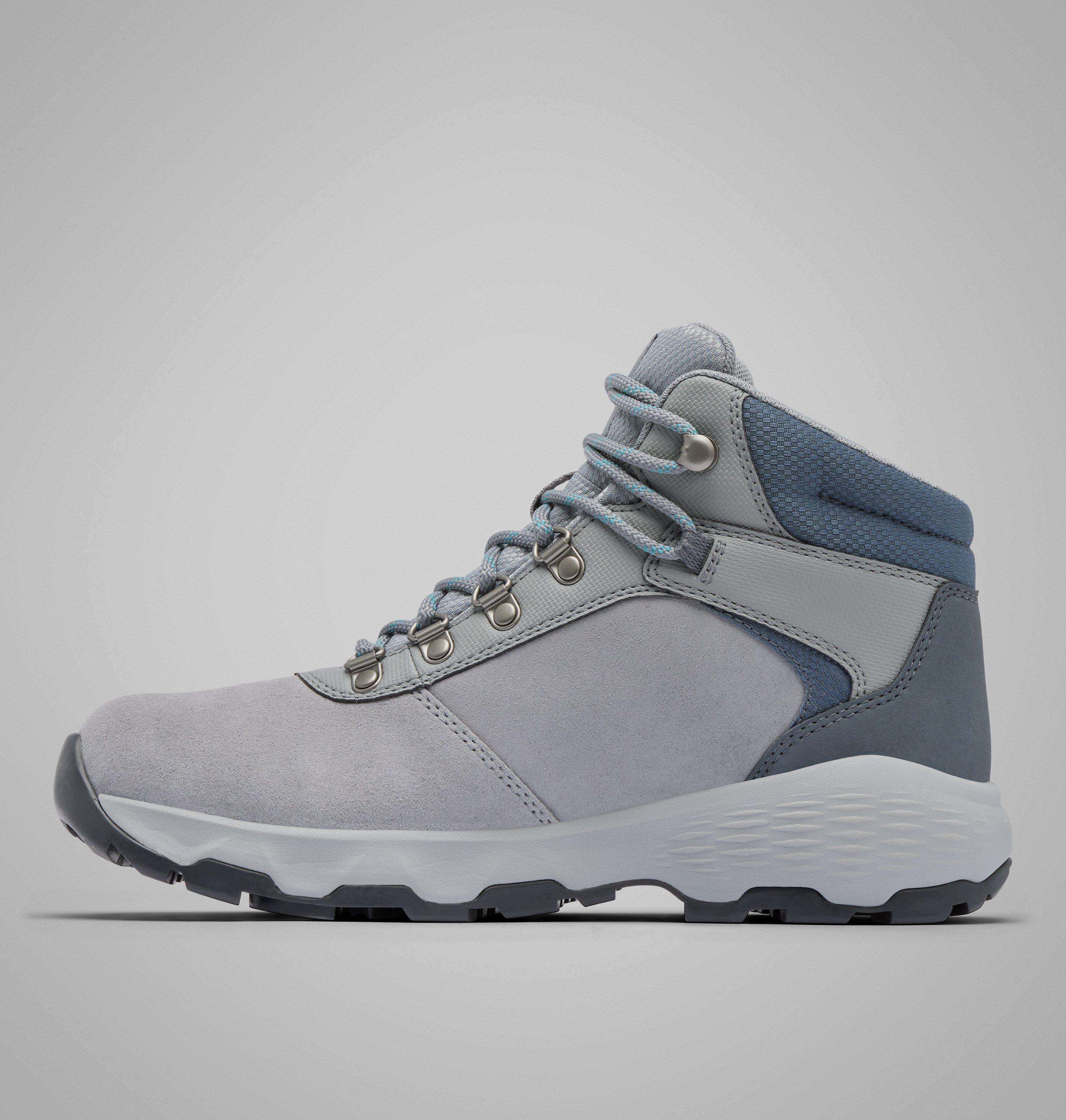 Women's Newton Wander Boot - Wide 6