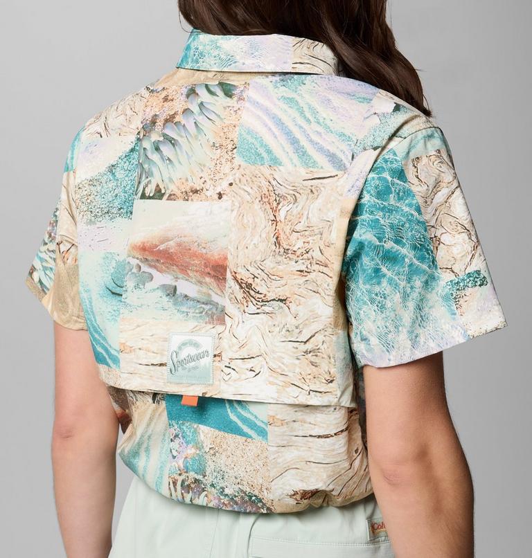 Camisa corta de manga corta con estampado Cove Beach para mujer, Color: Cool Green Coastal, Canoe, image 5