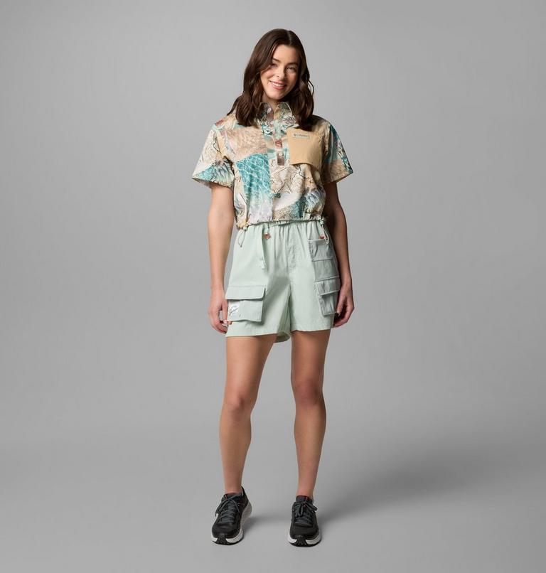 Camisa corta de manga corta con estampado Cove Beach para mujer, Color: Cool Green Coastal, Canoe, image 6