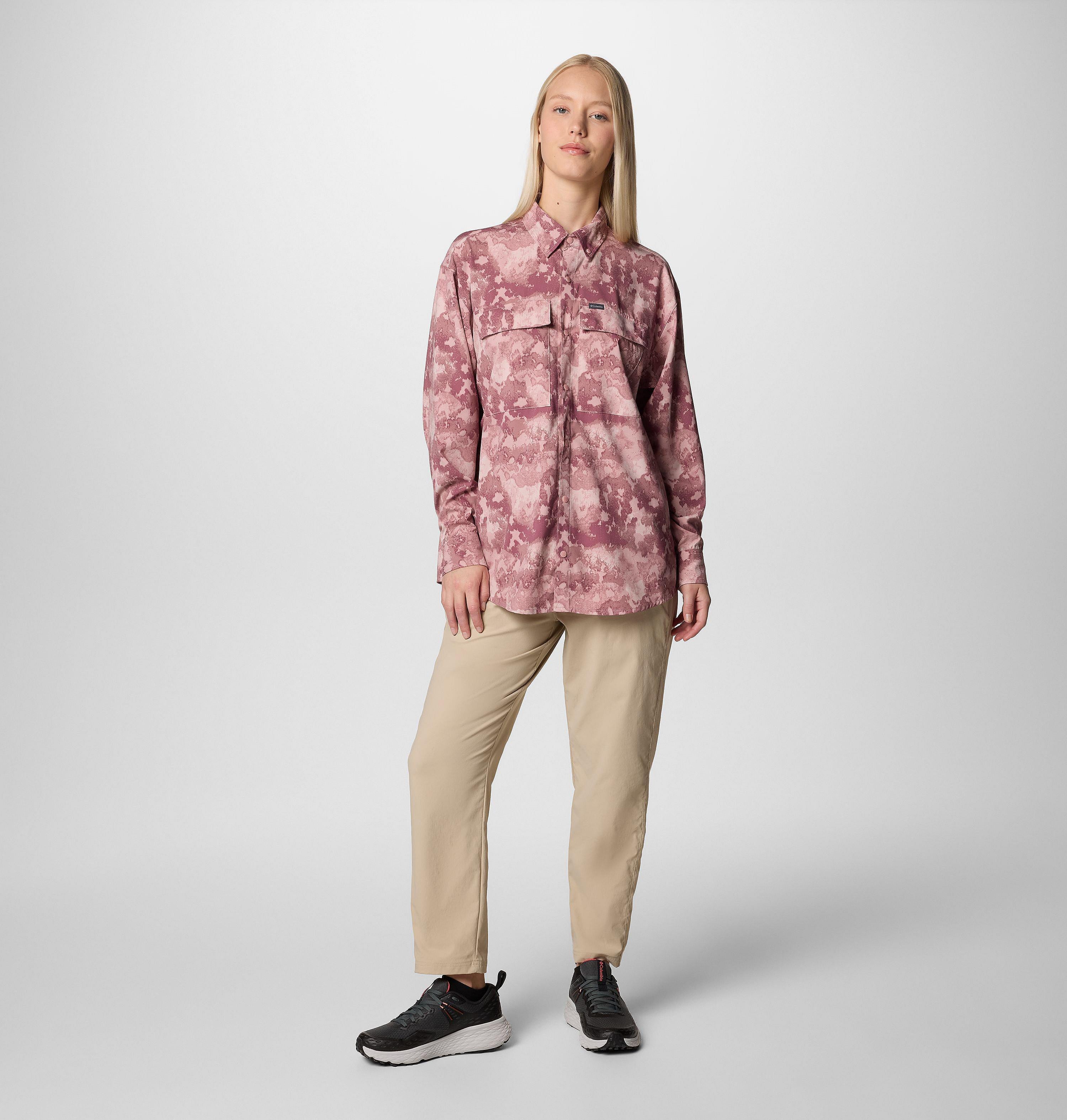 Femme Chemise utilitaire à manches longues Elevated View 5