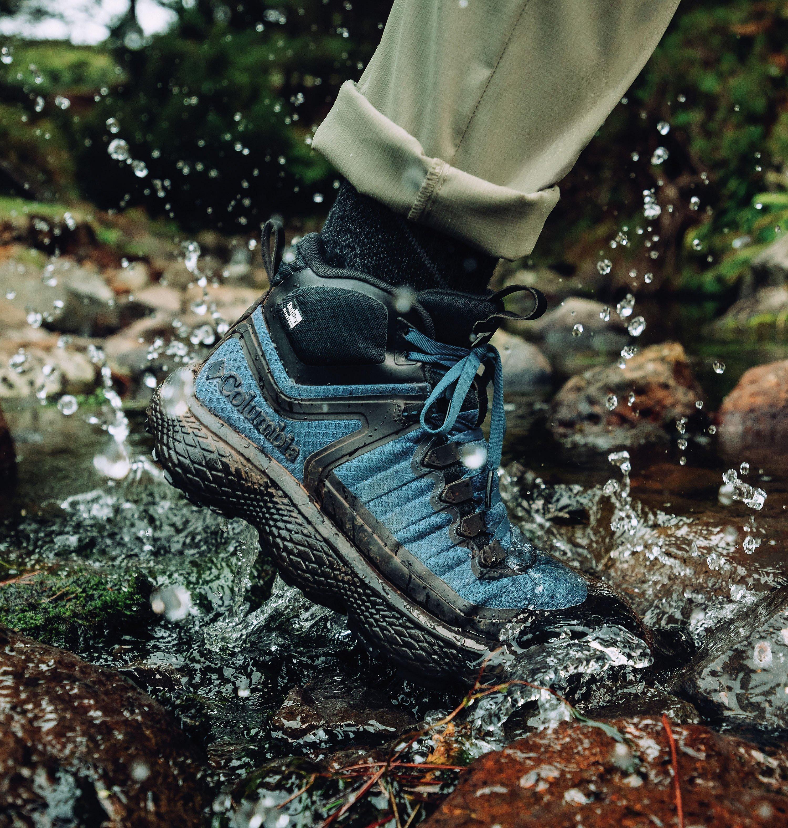 Men's Escape Thrive™ Titanium™ OutDry™ Mid Shoe | 492 | 7 13