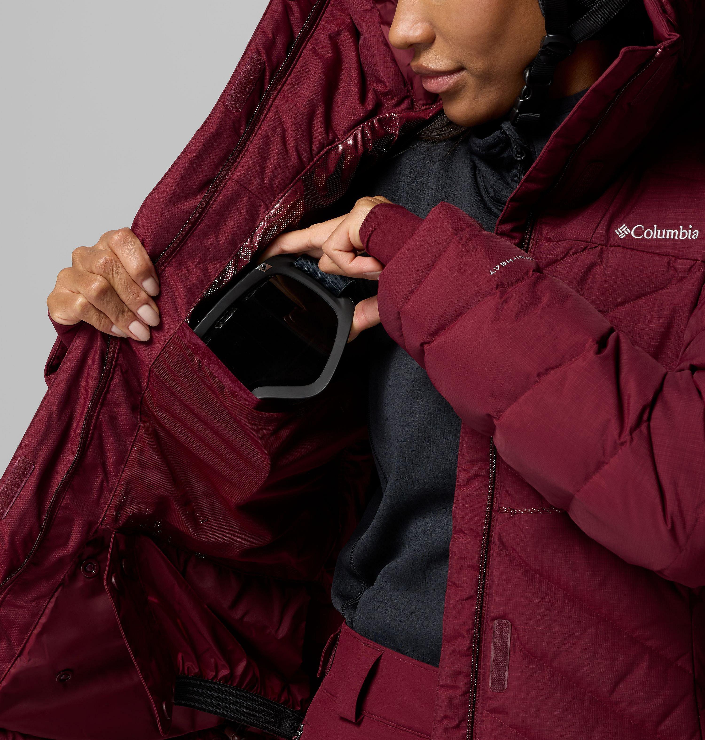 Women's Lay D Down V Jacket 5