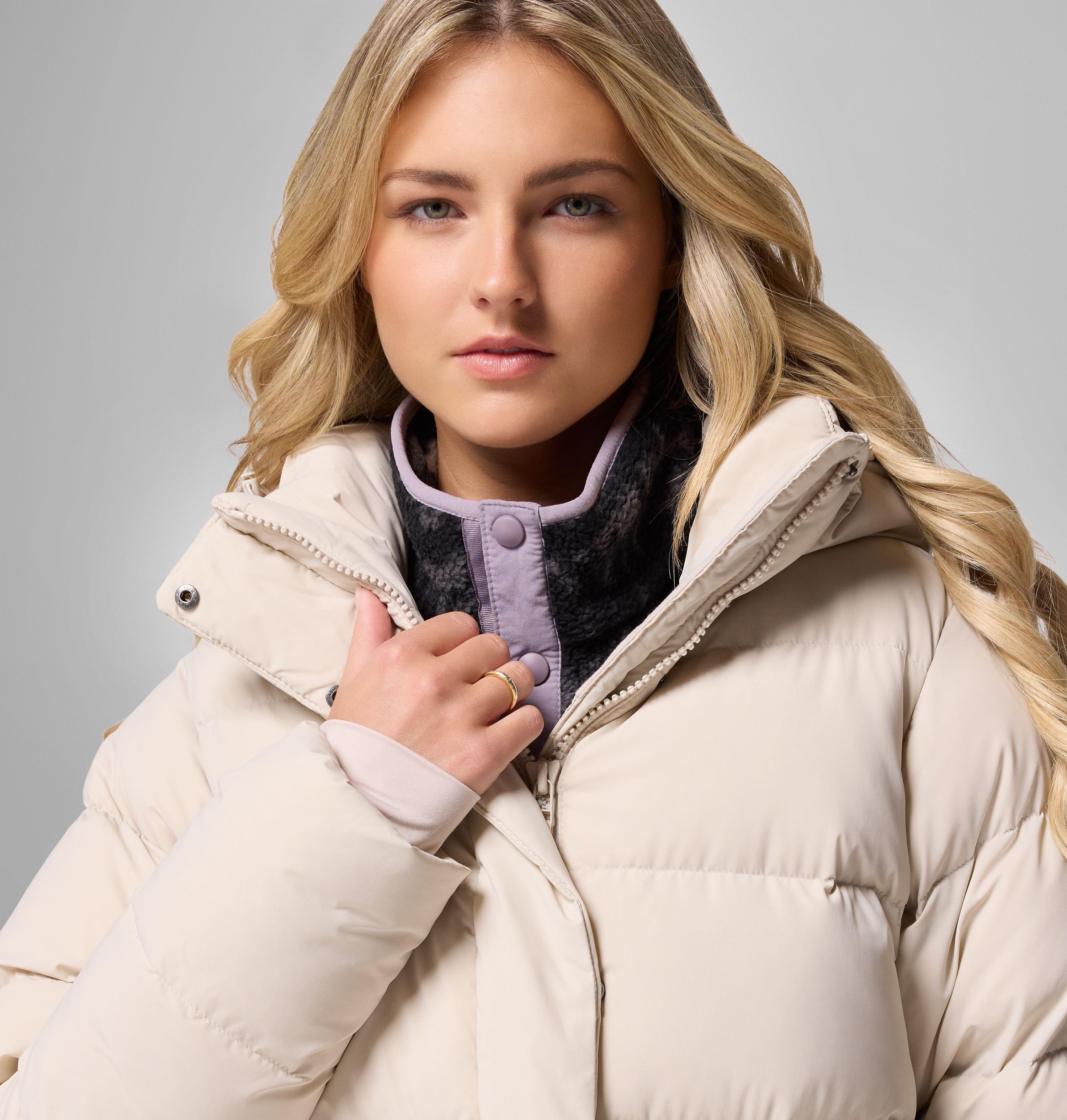Women's Amaze Puff Mid Hooded Jacket 14