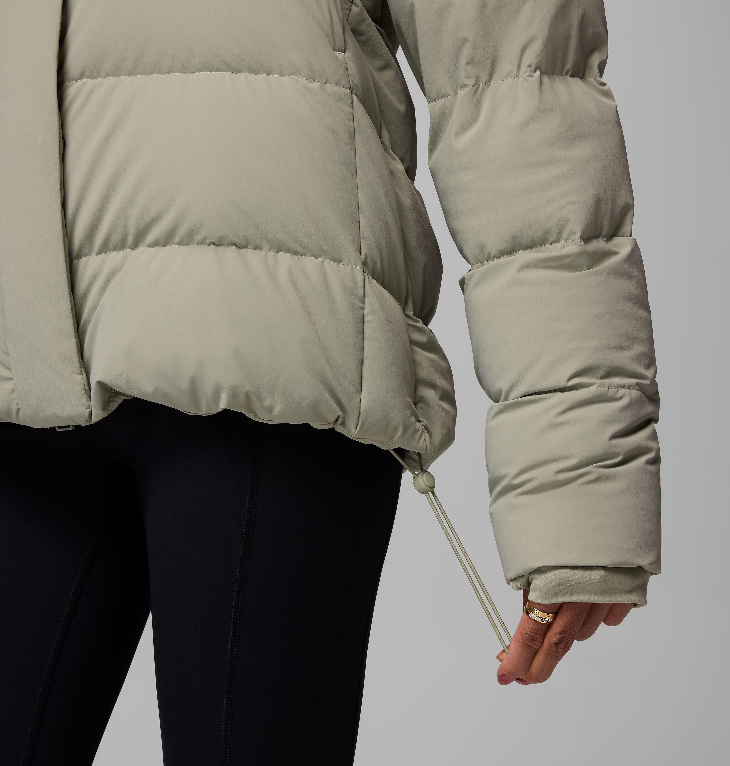 Women's Amaze Puff Mid Hooded Jacket 11