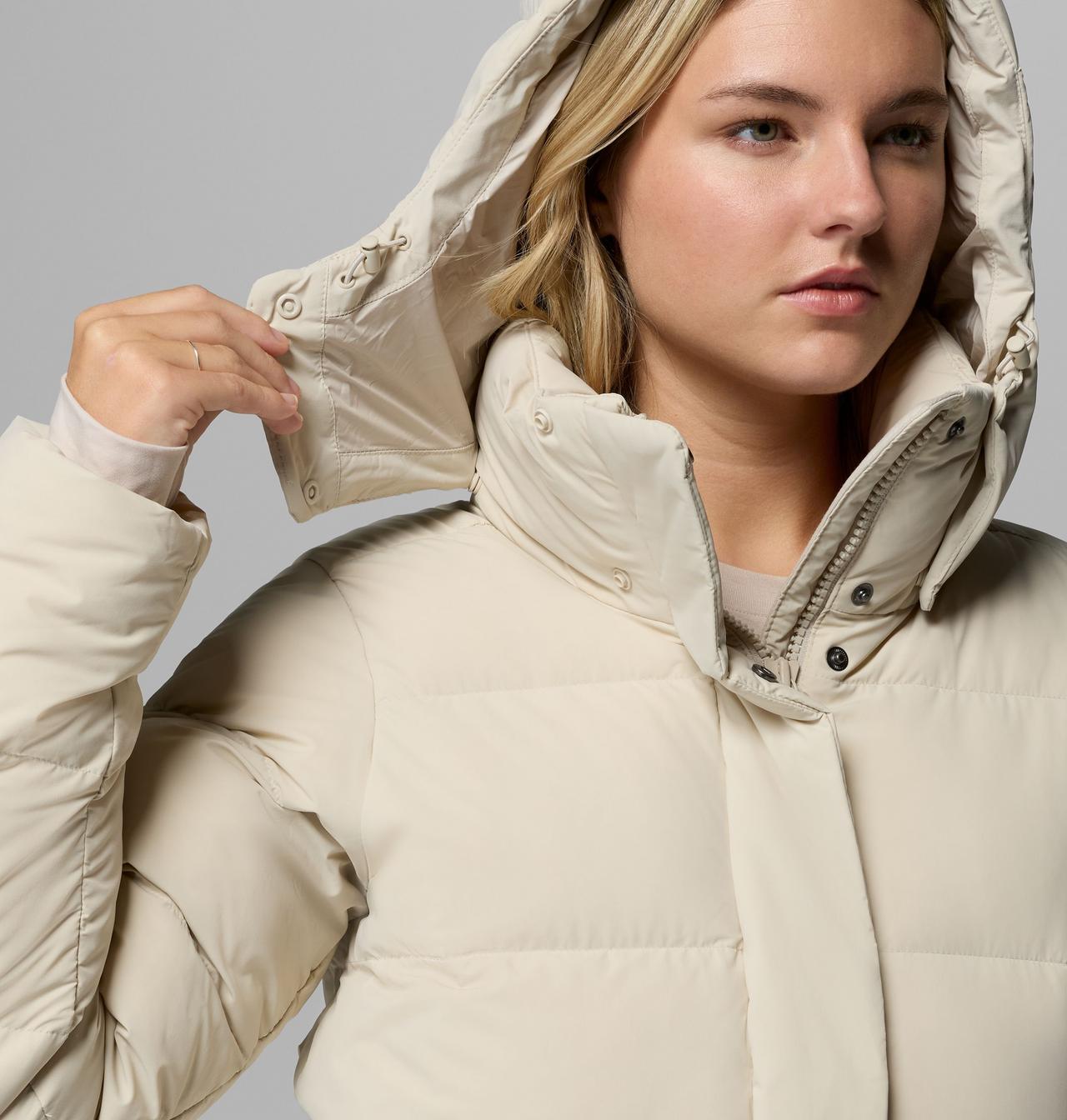 Women's Amaze Puff™ Hooded Jacket 12