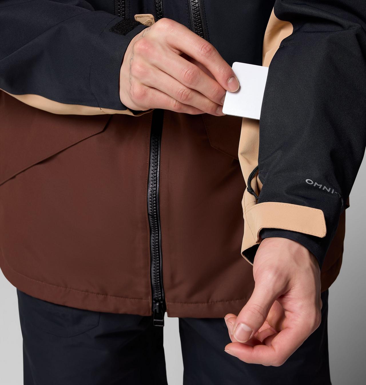 Men's Coreshot™ Shell Jacket 9