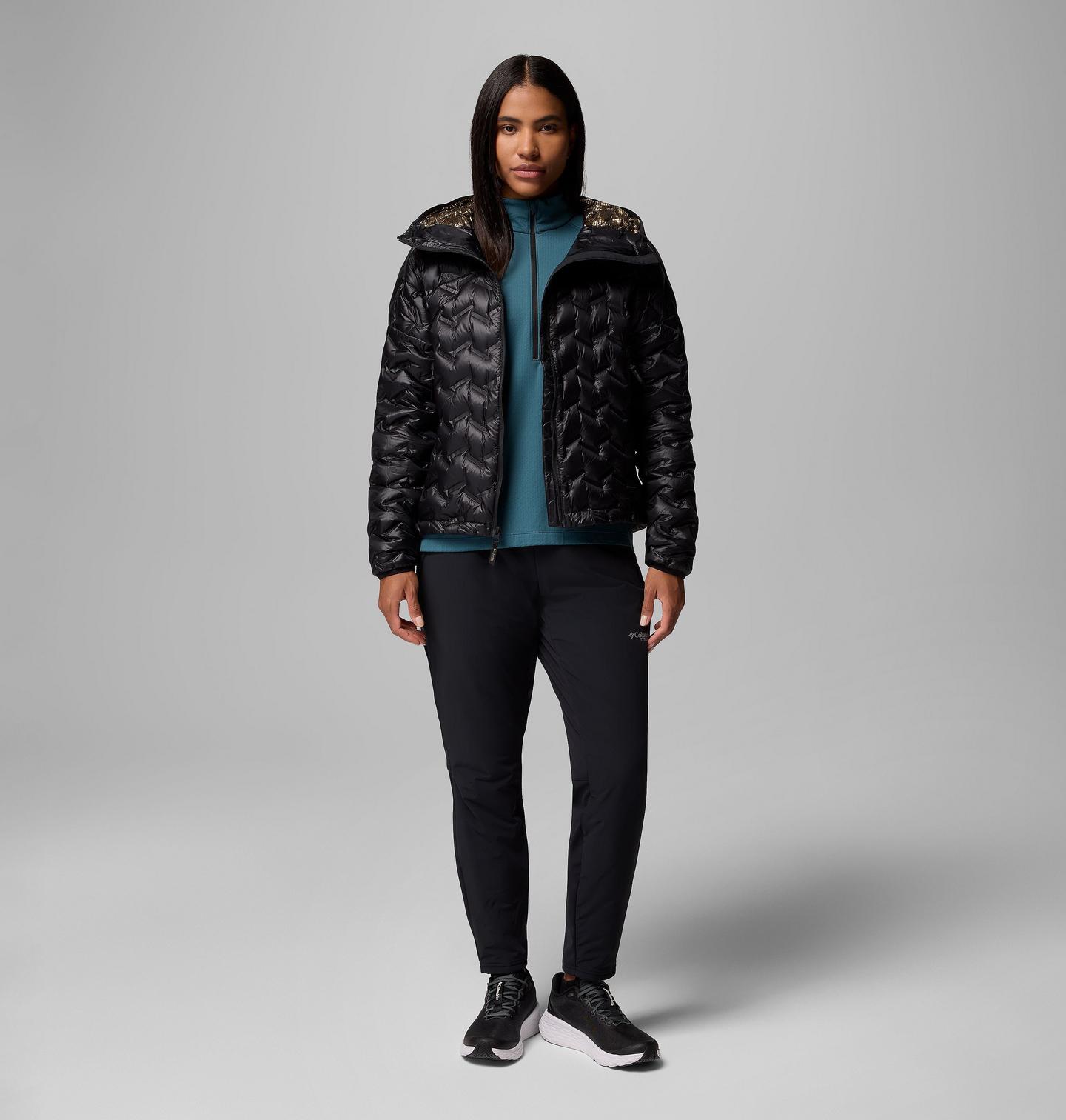Женская куртка Columbia Alpine Crux IV Down Hooded, цвет: Чёрный — фото 2