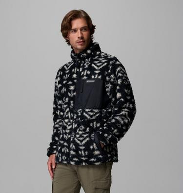Men's Winter Pass Reversible Sherpa Fleece Jacket, Color: Black Geostripe Tonal, Black, image 4