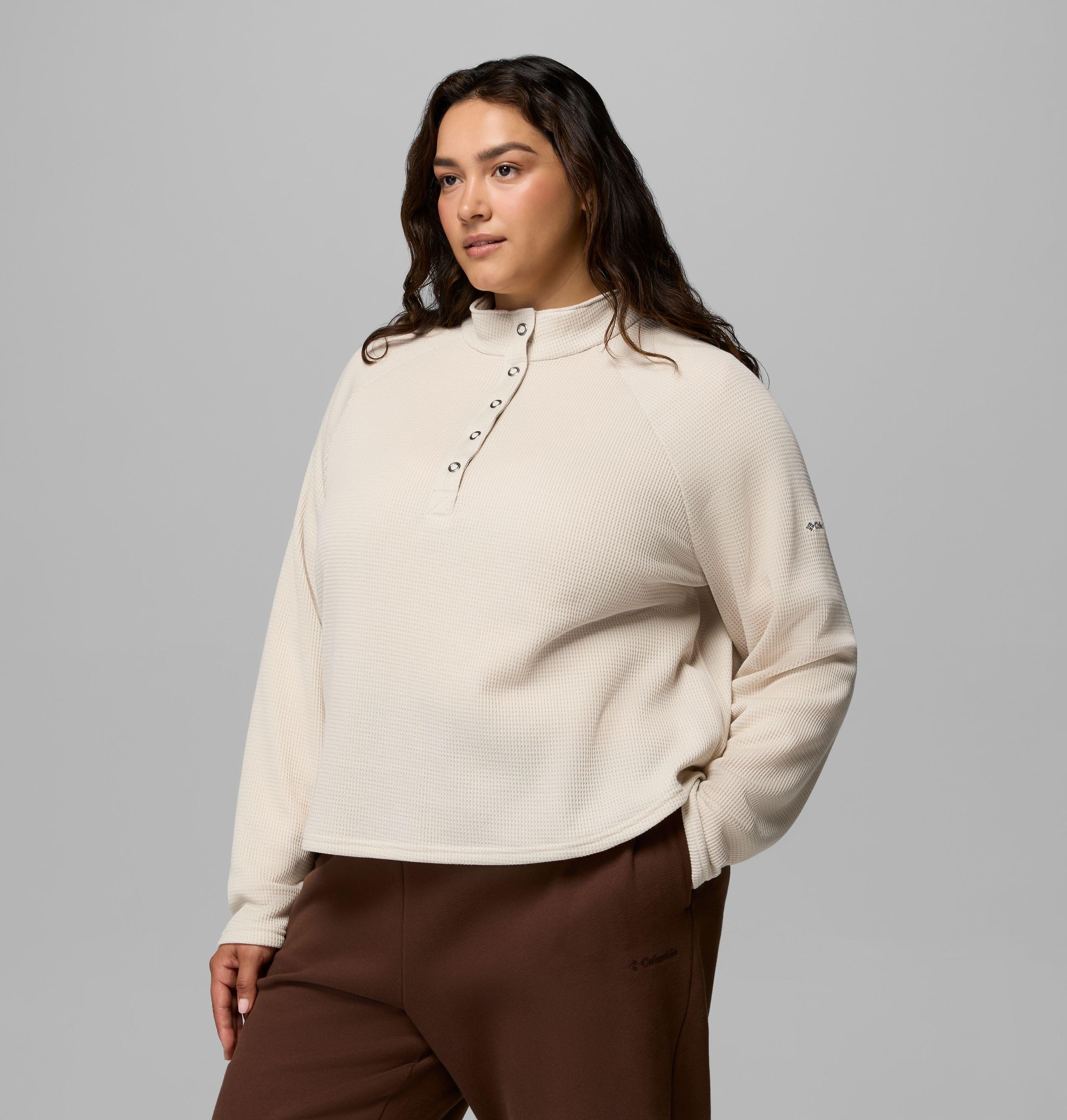 Femme Chemise gaufrée avec demi-patte à boutons-pression Holly Hideaway – Grandes tailles 4