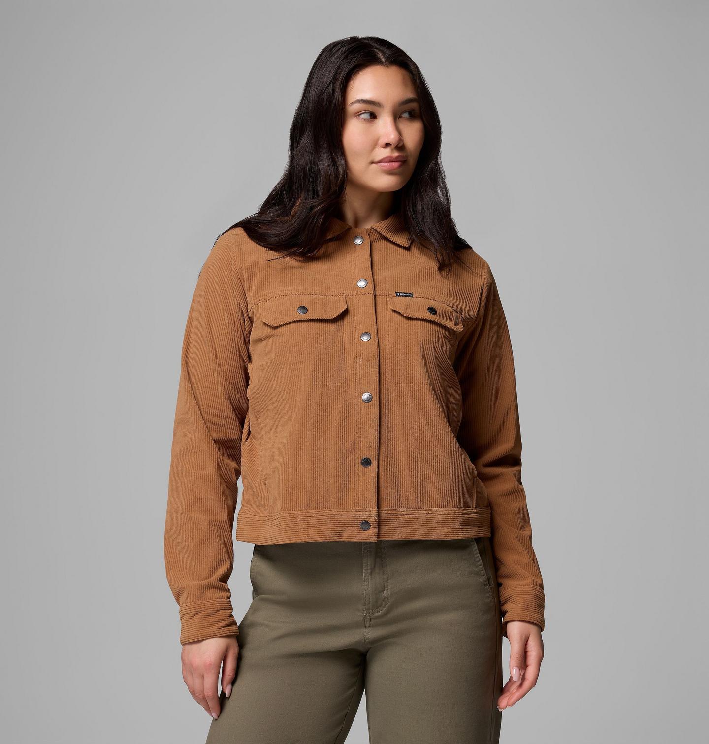 Женская куртка Columbia Blue Point Creek Short Corduroy Shirt Jacket, цвет: Верблюжий коричневый — фото 1