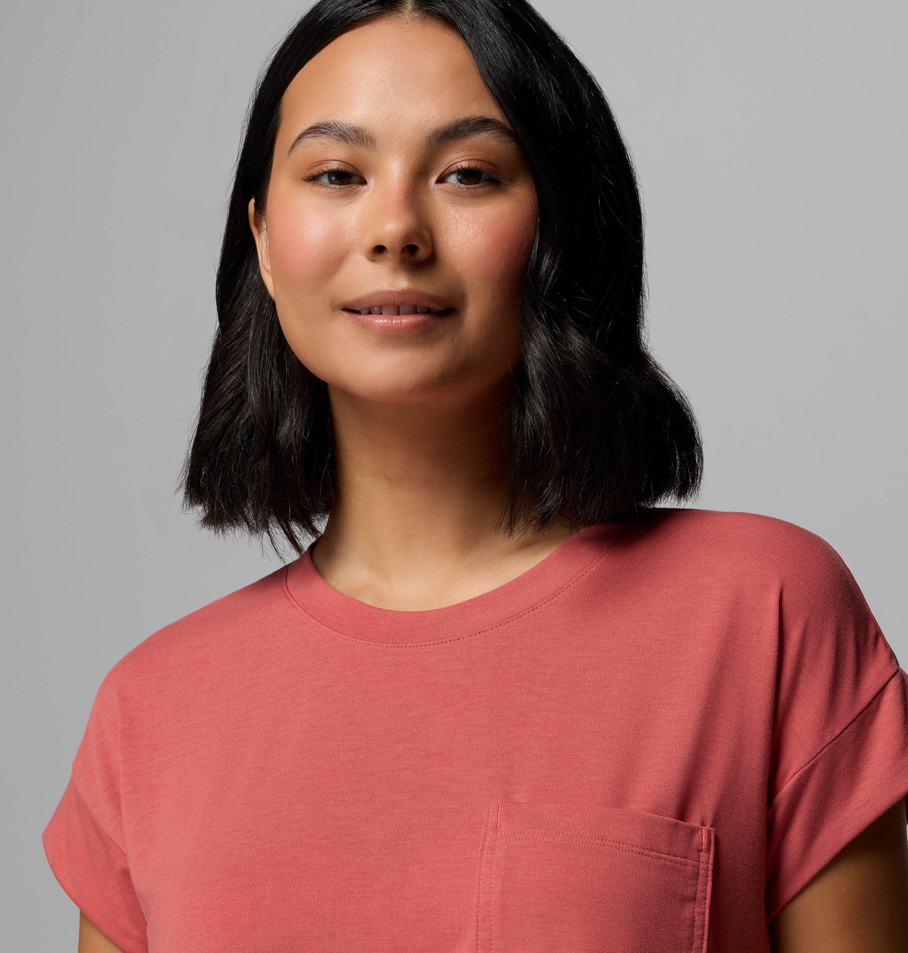 Women's Daniela Falls Short Sleeve Shirt | 643 | XS 5