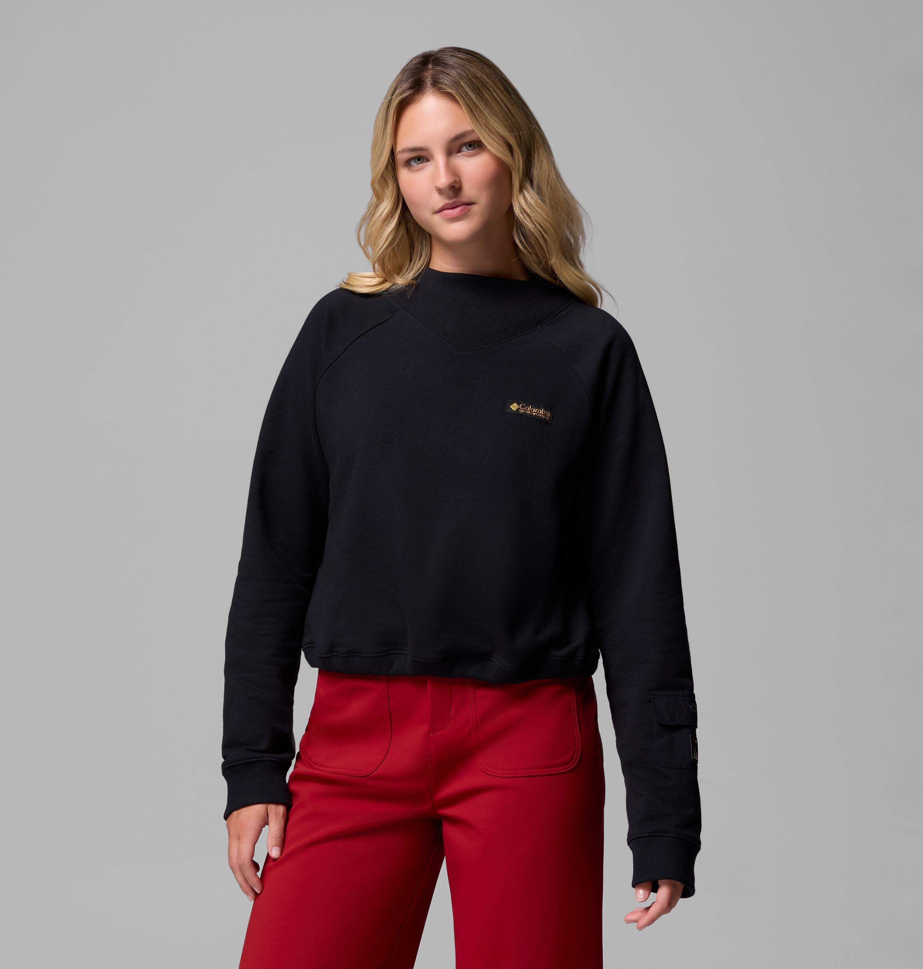 Columbia Women's High Cascades  Crop French Terry Long Sleeve Shirt-