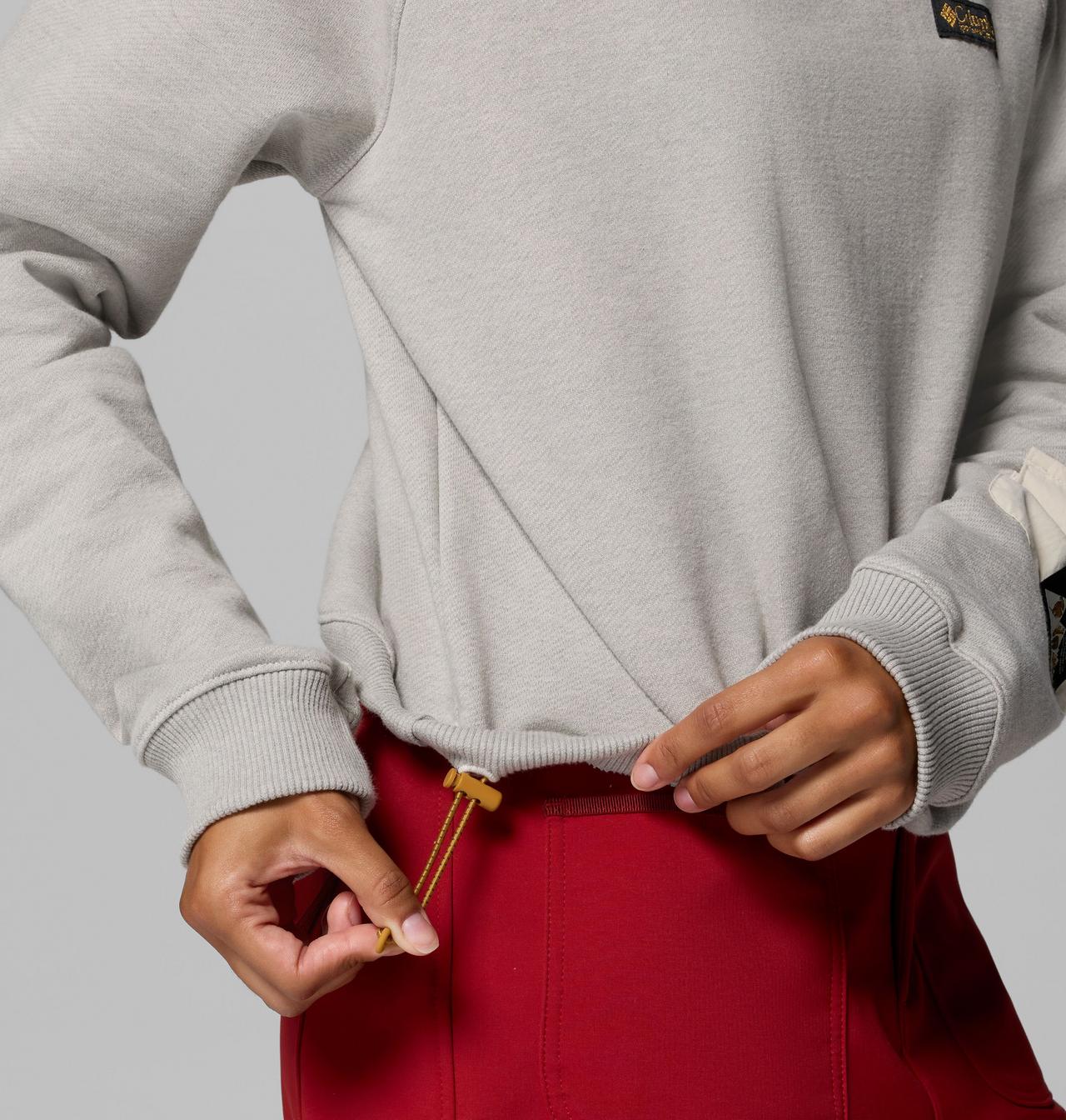 Women's High Cascades™ Crop French Terry Long Sleeve Shirt 8