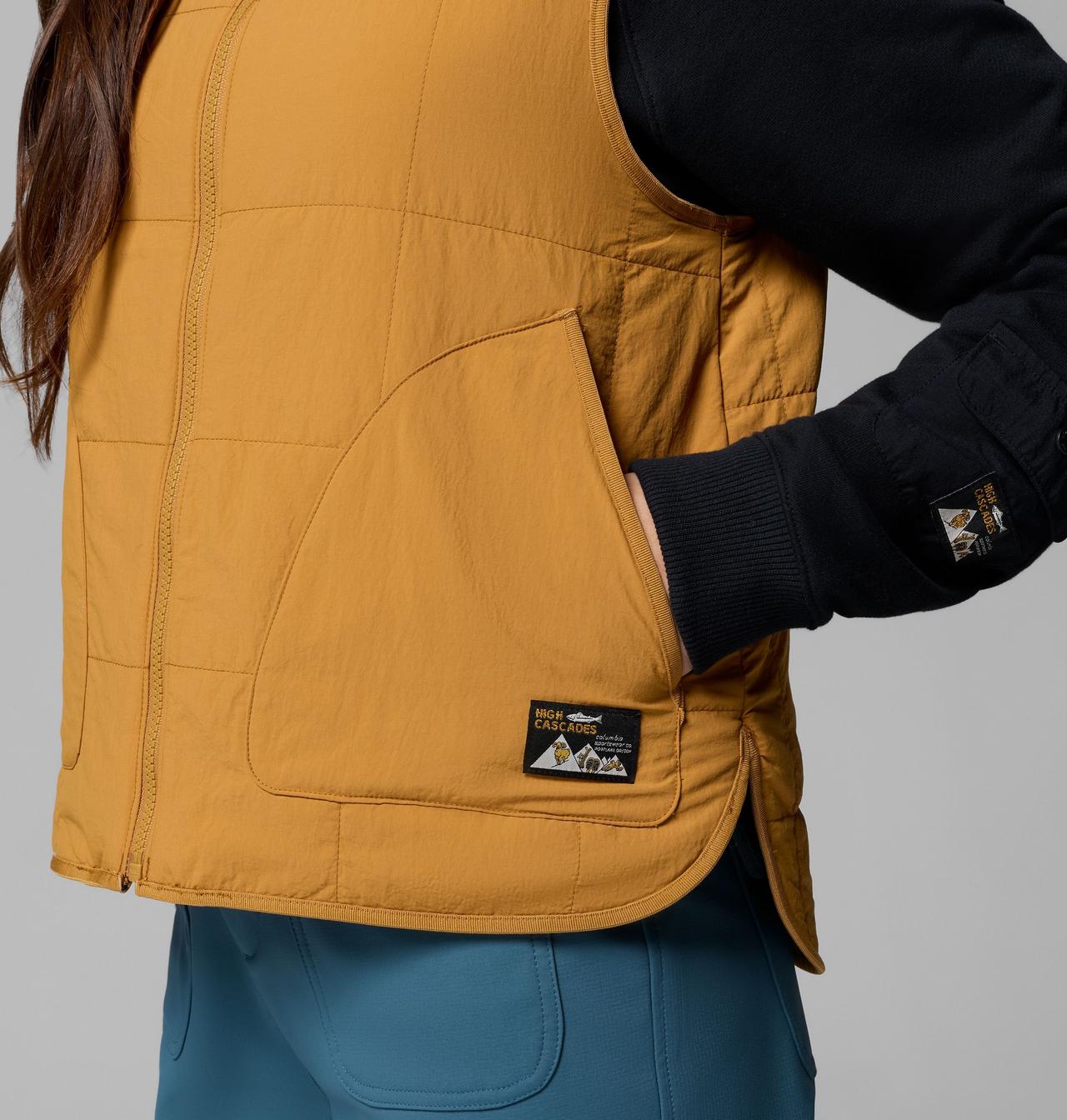 Women's High Cascades™ Reversible Vest | 779 | S 10