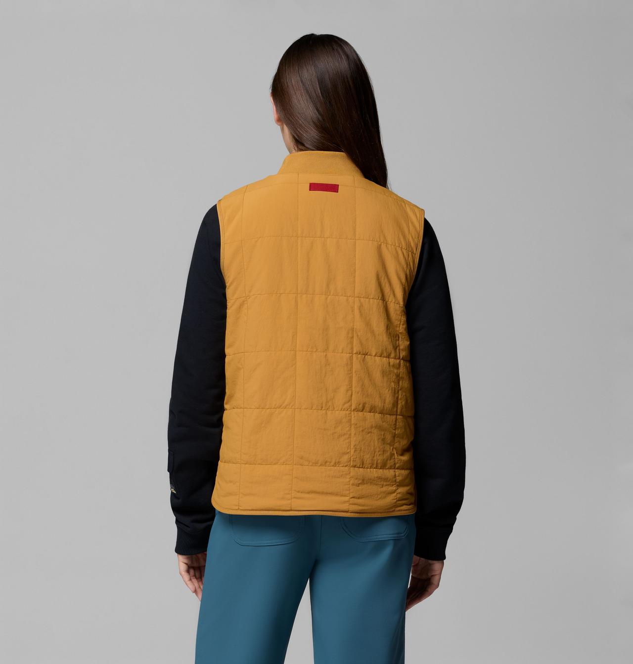 Women's High Cascades™ Reversible Vest | 779 | S 11