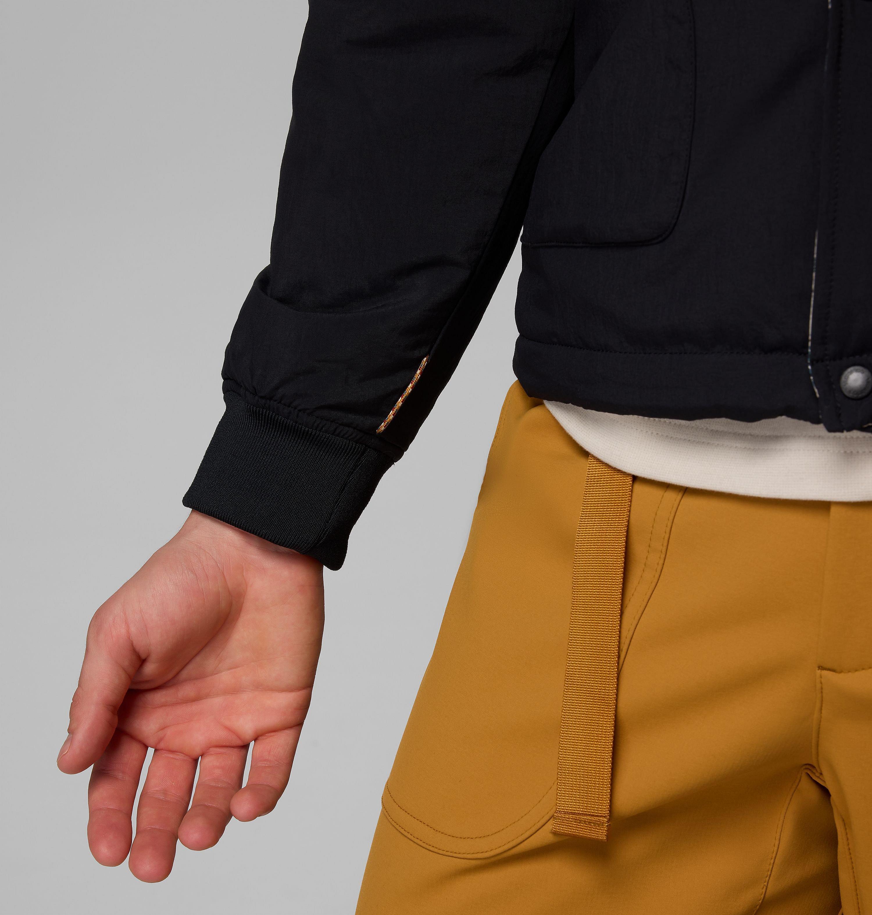Men's High Cascades Interchange Reversible Bomber Jacket 18