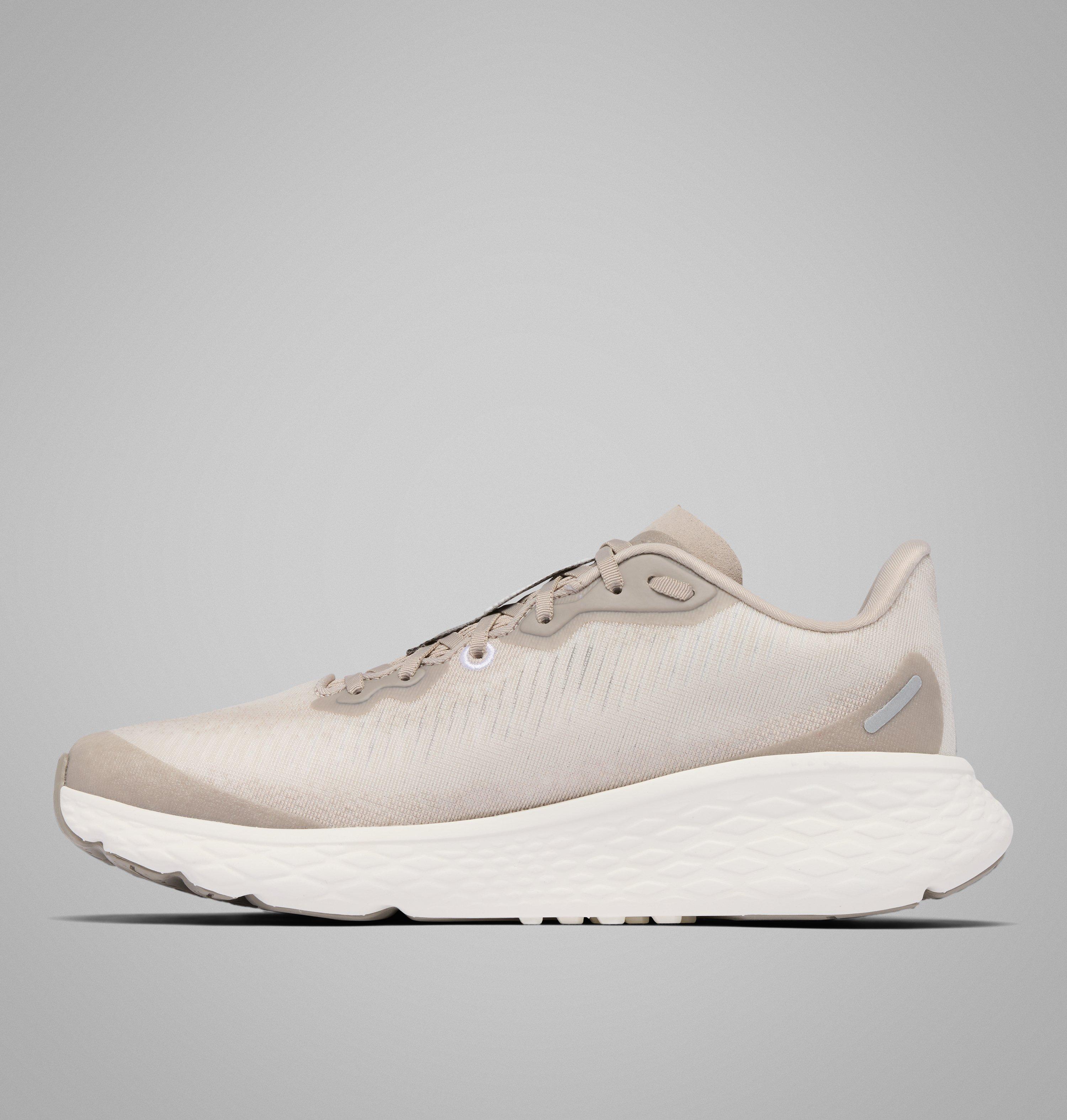 Women's Konos Featherweight Shoe 6