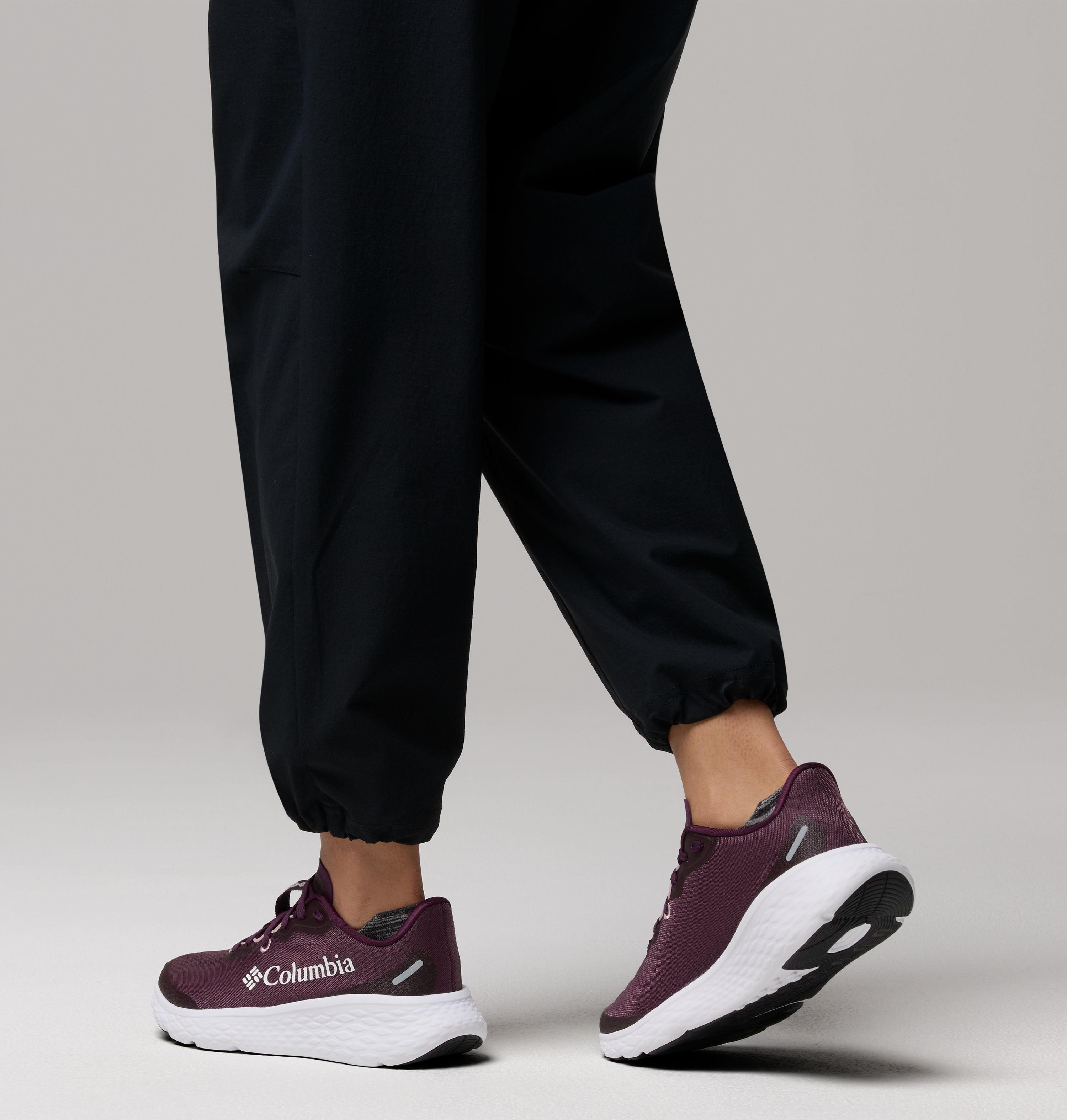 Women's Konos Featherweight Shoe | 522 | 6 10