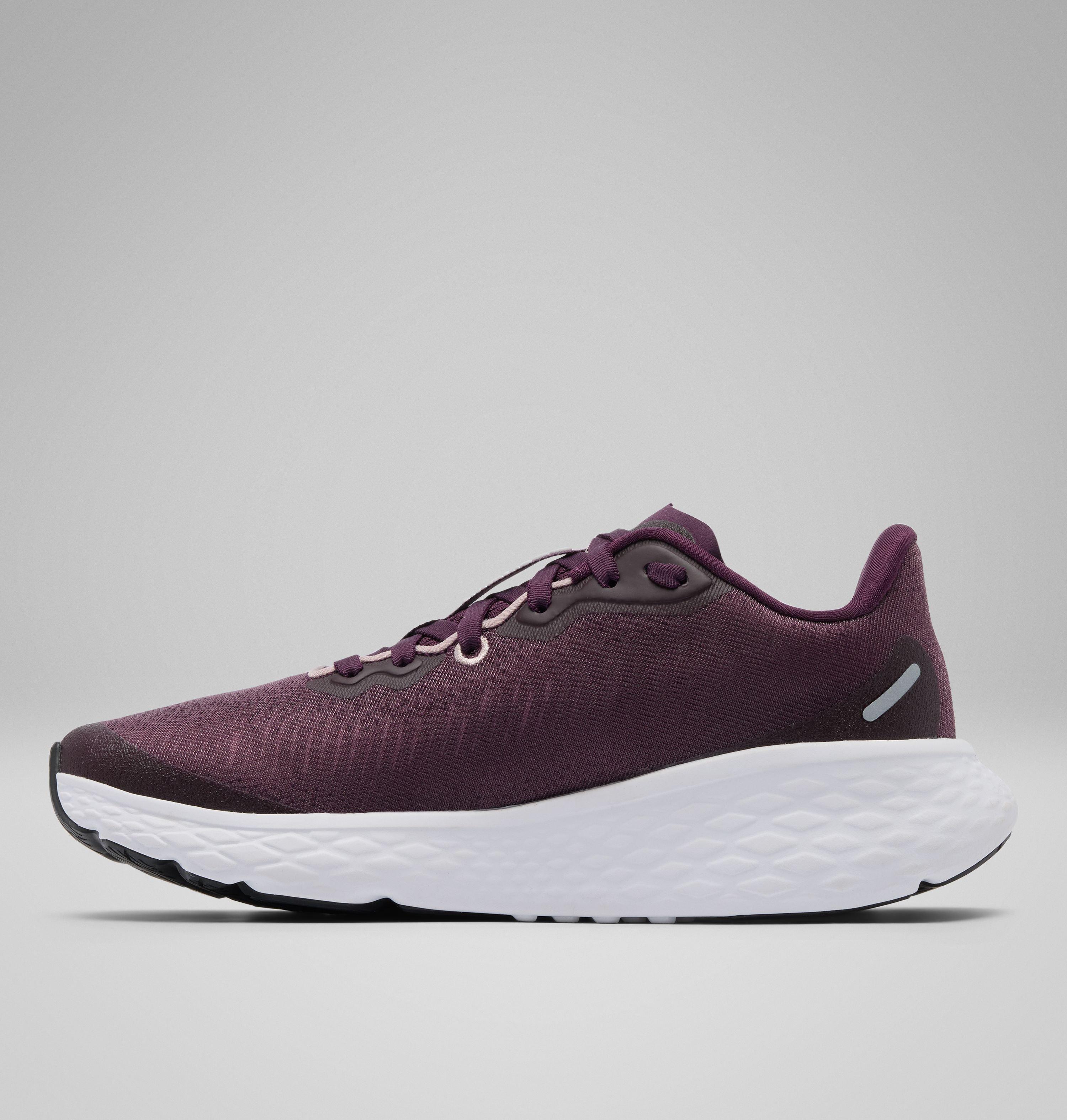 Women's Konos Featherweight Shoe | 522 | 6 6