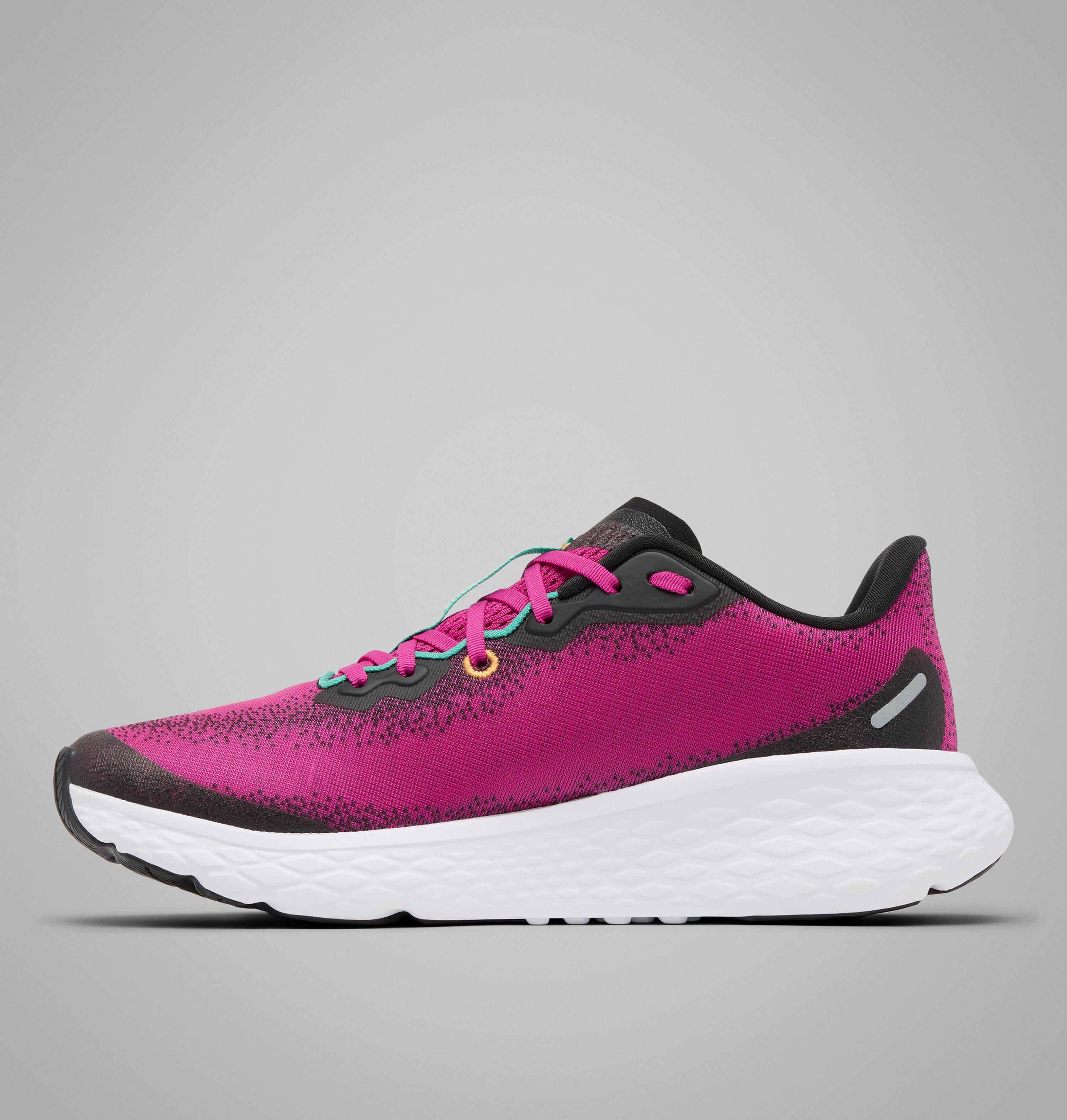 Women's Konos Featherweight Shoe 6