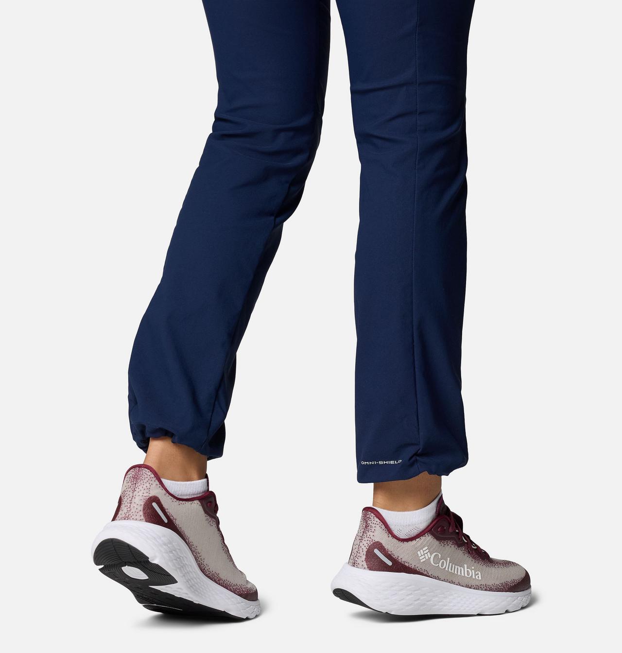 Women's Konos™ Featherweight™ Shoe | 844 | 9.5 10