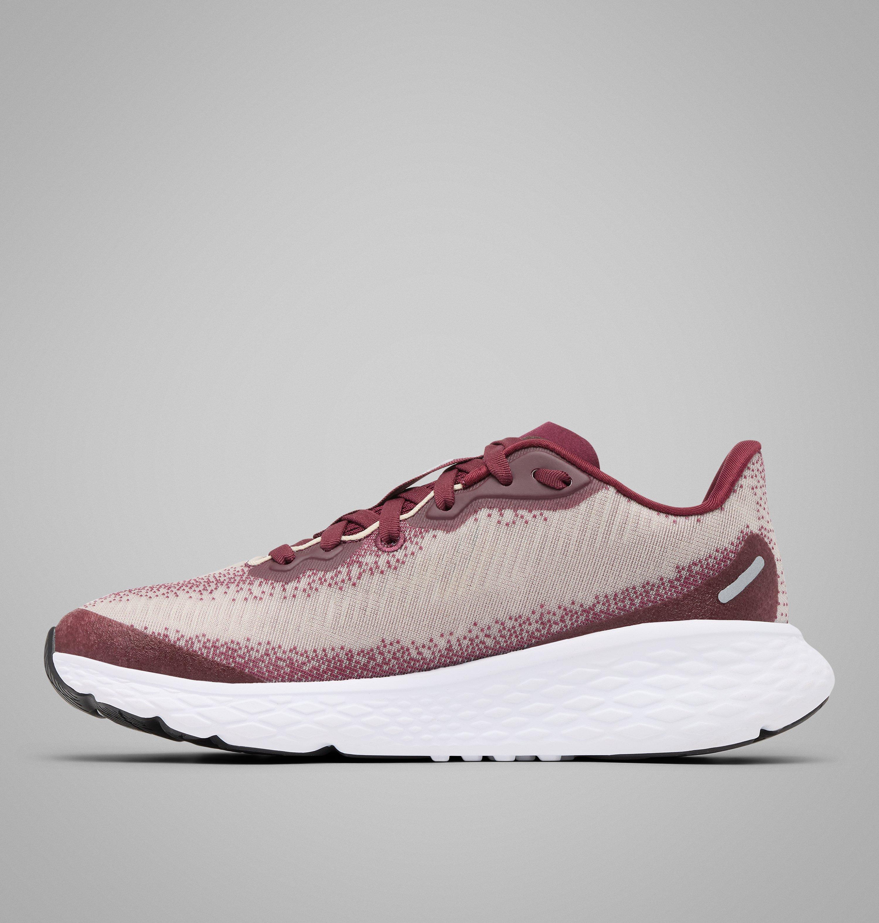 Women's Konos Featherweight Shoe 6