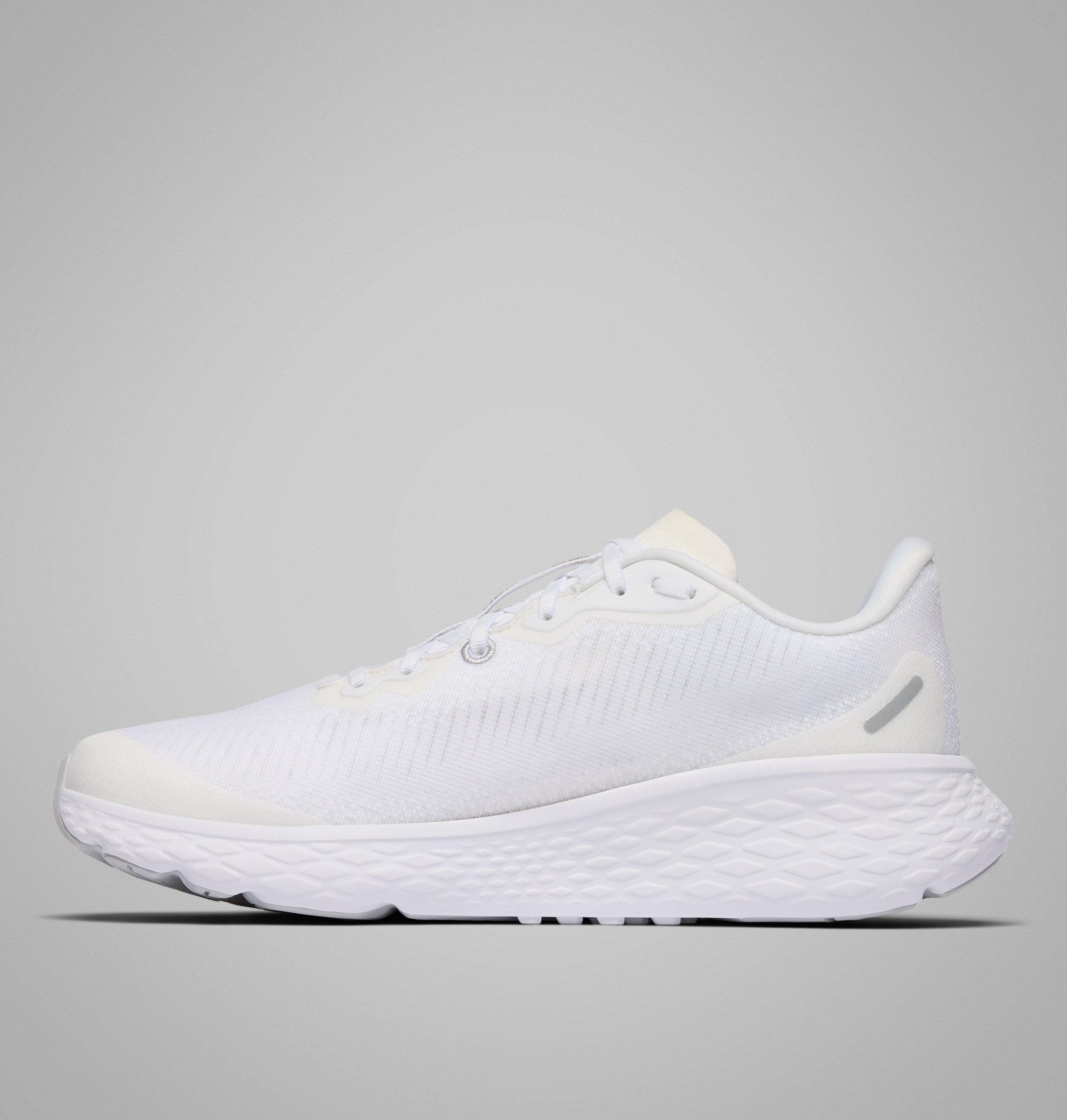 Women's Konos Featherweight Shoe - Wide 6