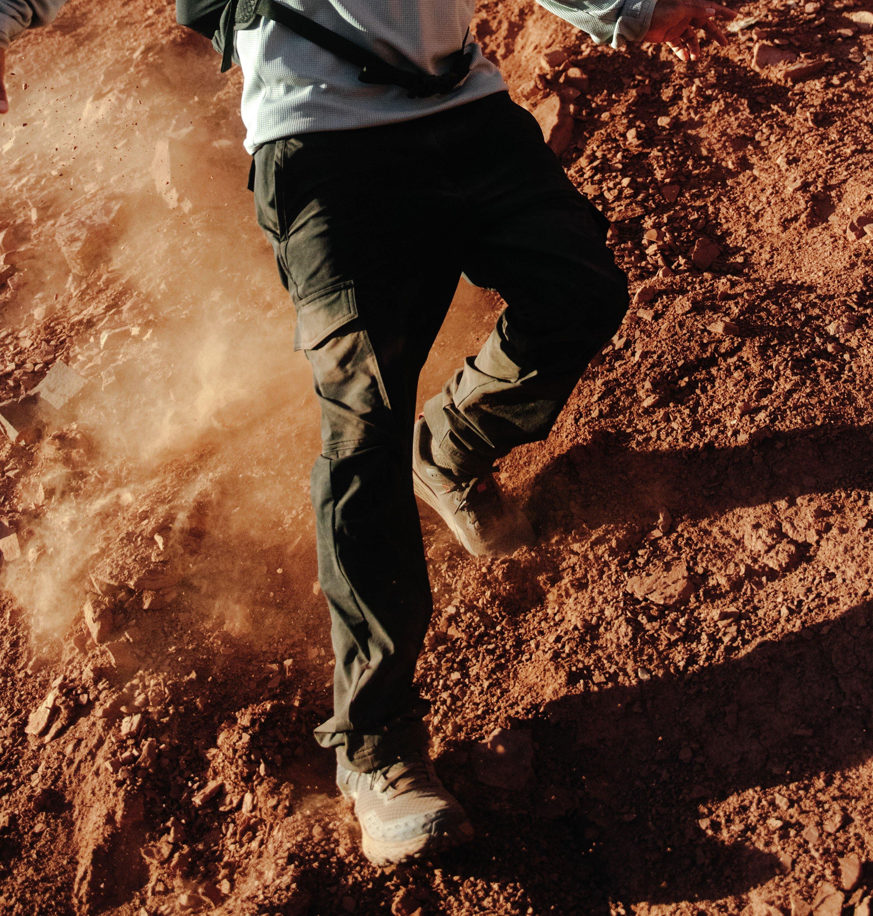Men's ROC Tech Cargo Pants | 010 | 42 | 32 13