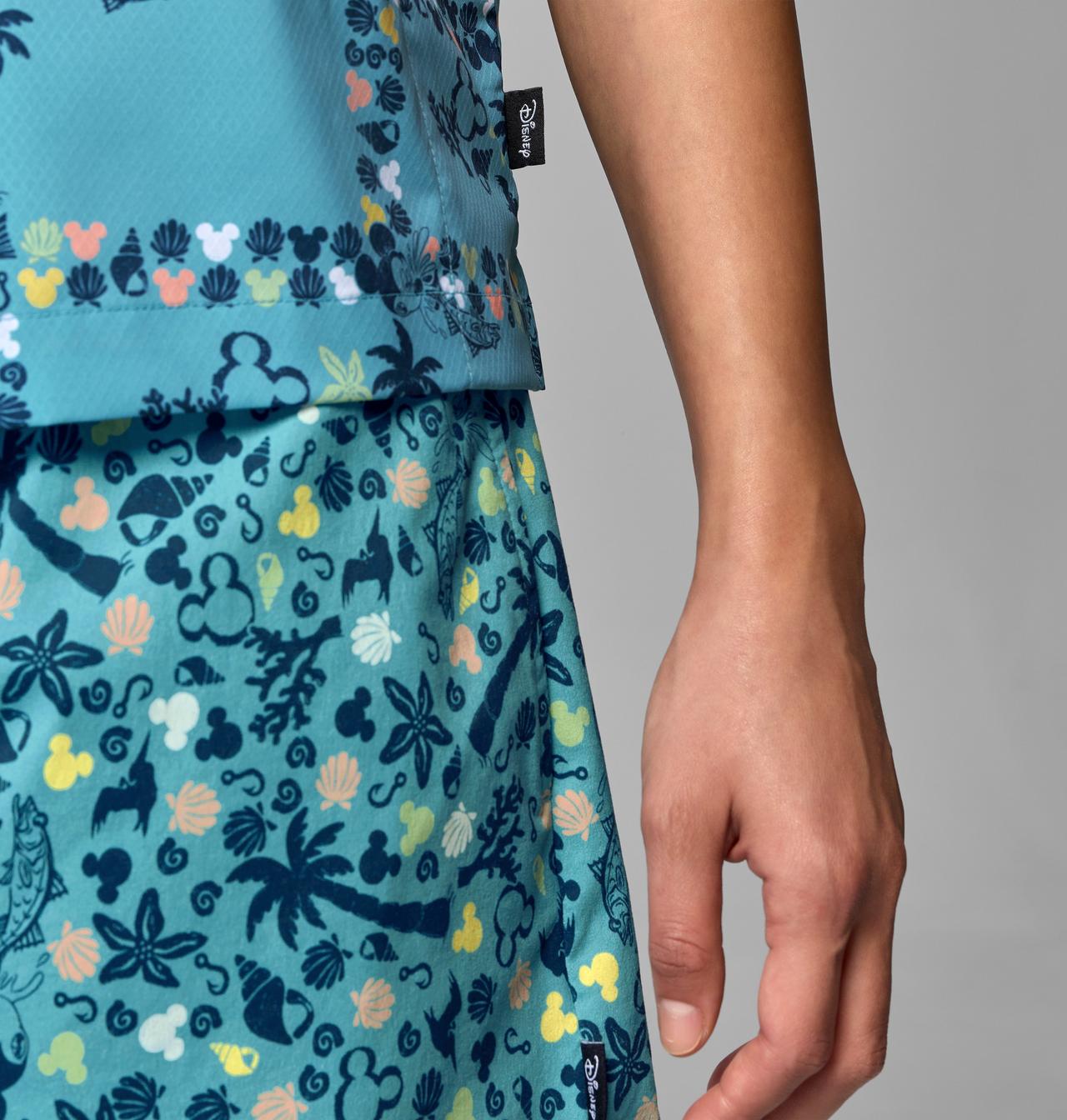 Femmes Chemise CSC x Disney PFG Super Slack Tide™ 7