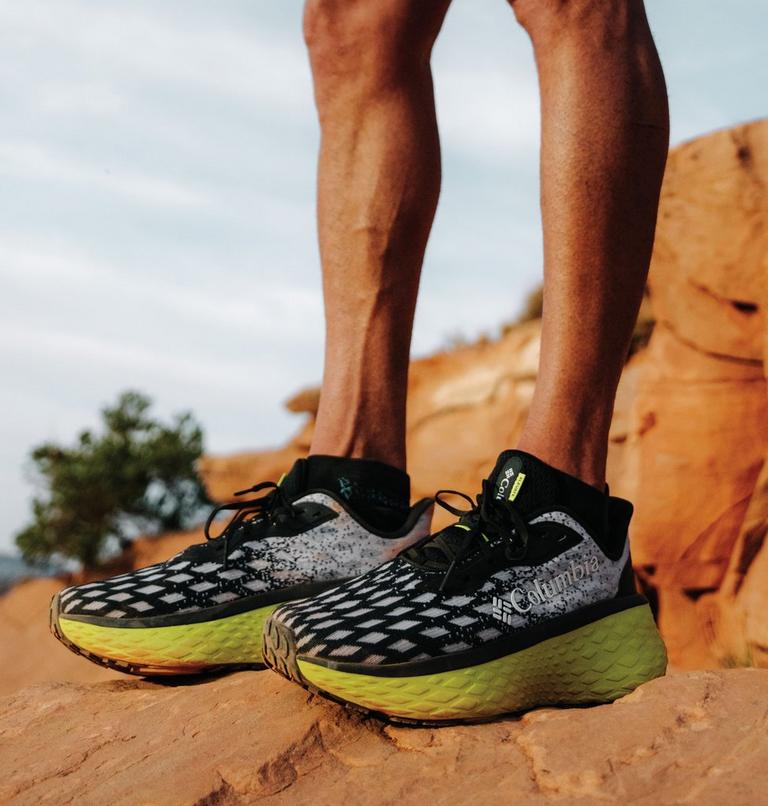 Men's Konos Elevate Running Shoe, Color: Black, Voltage, image 13