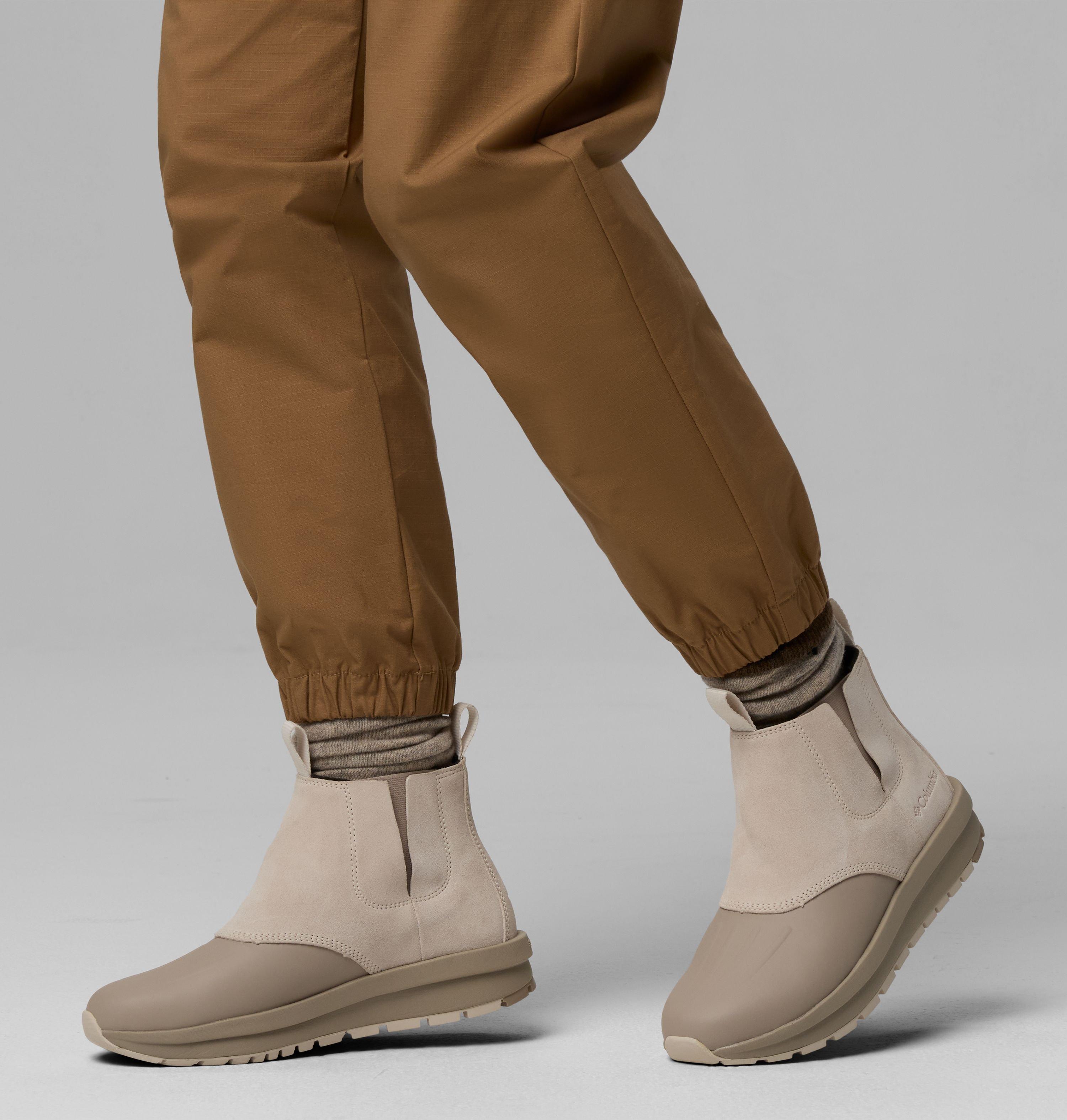 Women's Moritza Chelsea Shield Boot 10