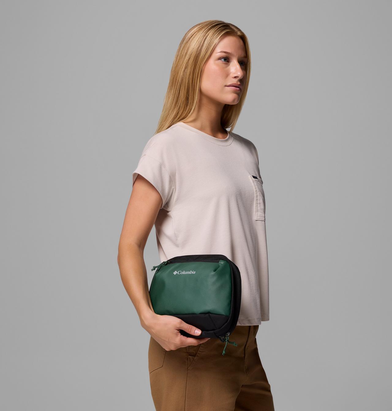 Landroamer™ Dopp Kit 5