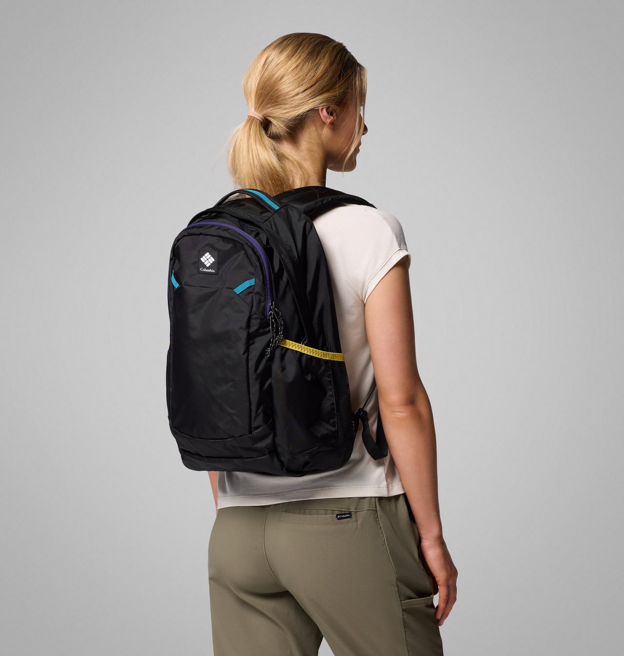 Manresa™ 25L Backpack 4